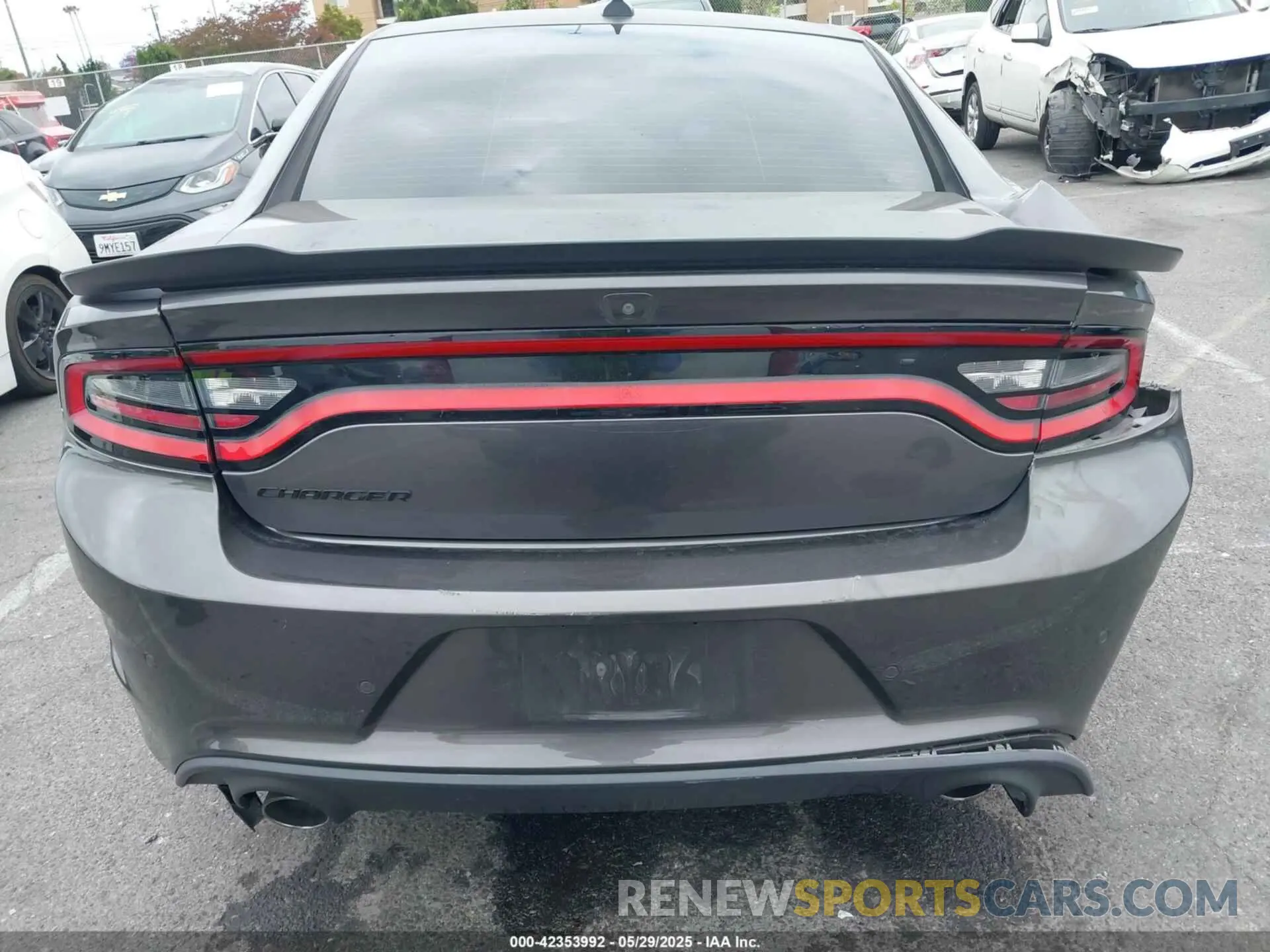 16 fotografías del automóvil dañado 2C3CDXCT7KH591513 DODGE CHARGER 2019