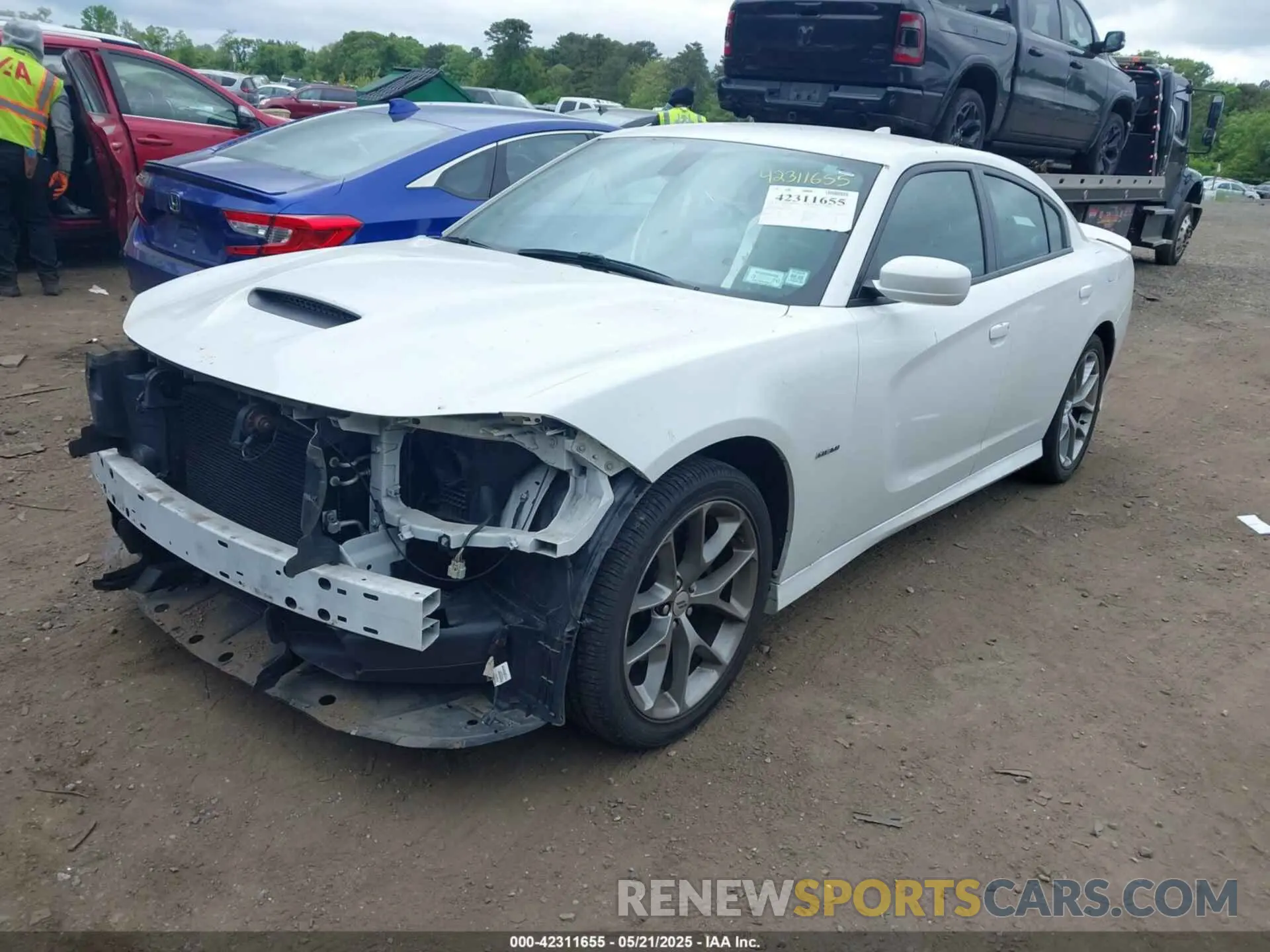 2 fotografías del automóvil dañado 2C3CDXCT7KH652889 DODGE CHARGER 2019