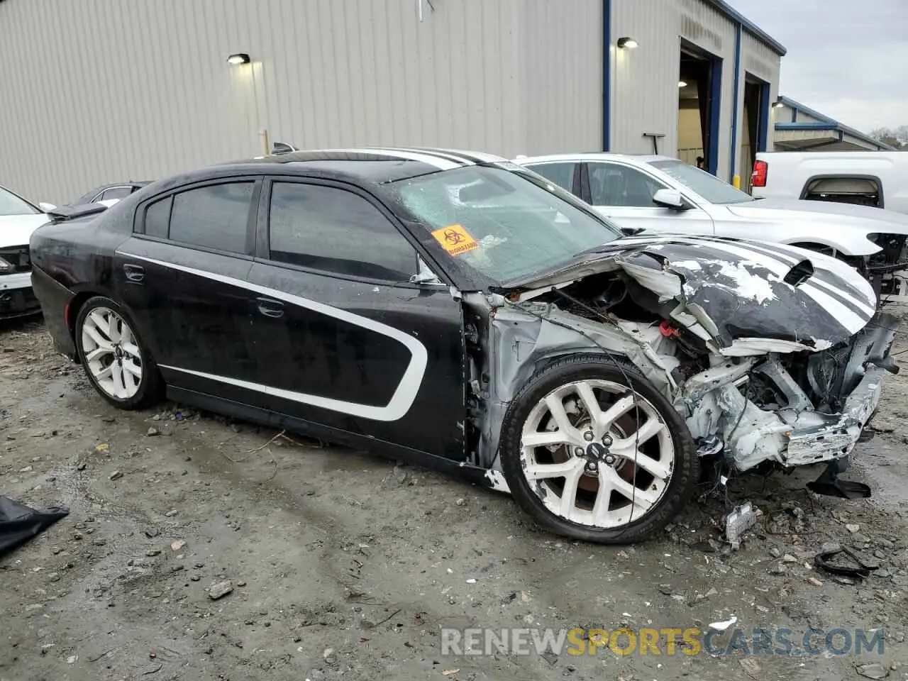 4 fotografías del automóvil dañado 2C3CDXCT9KH507871 DODGE CHARGER 2019
