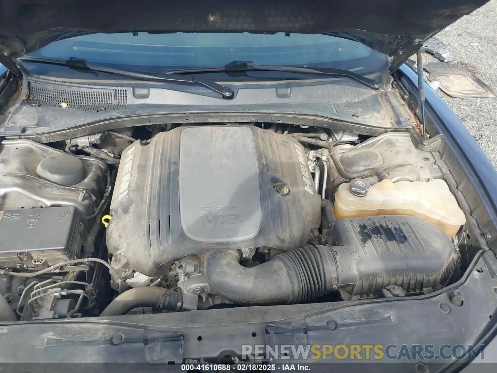 10 fotografías del automóvil dañado 2C3CDXCT9KH575491 DODGE CHARGER 2019