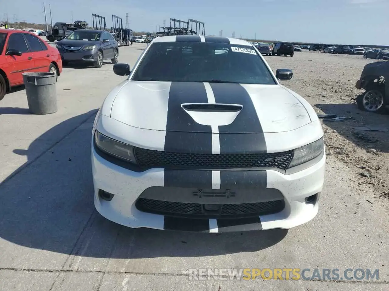 5 fotografías del automóvil dañado 2C3CDXCT9KH588497 DODGE CHARGER 2019