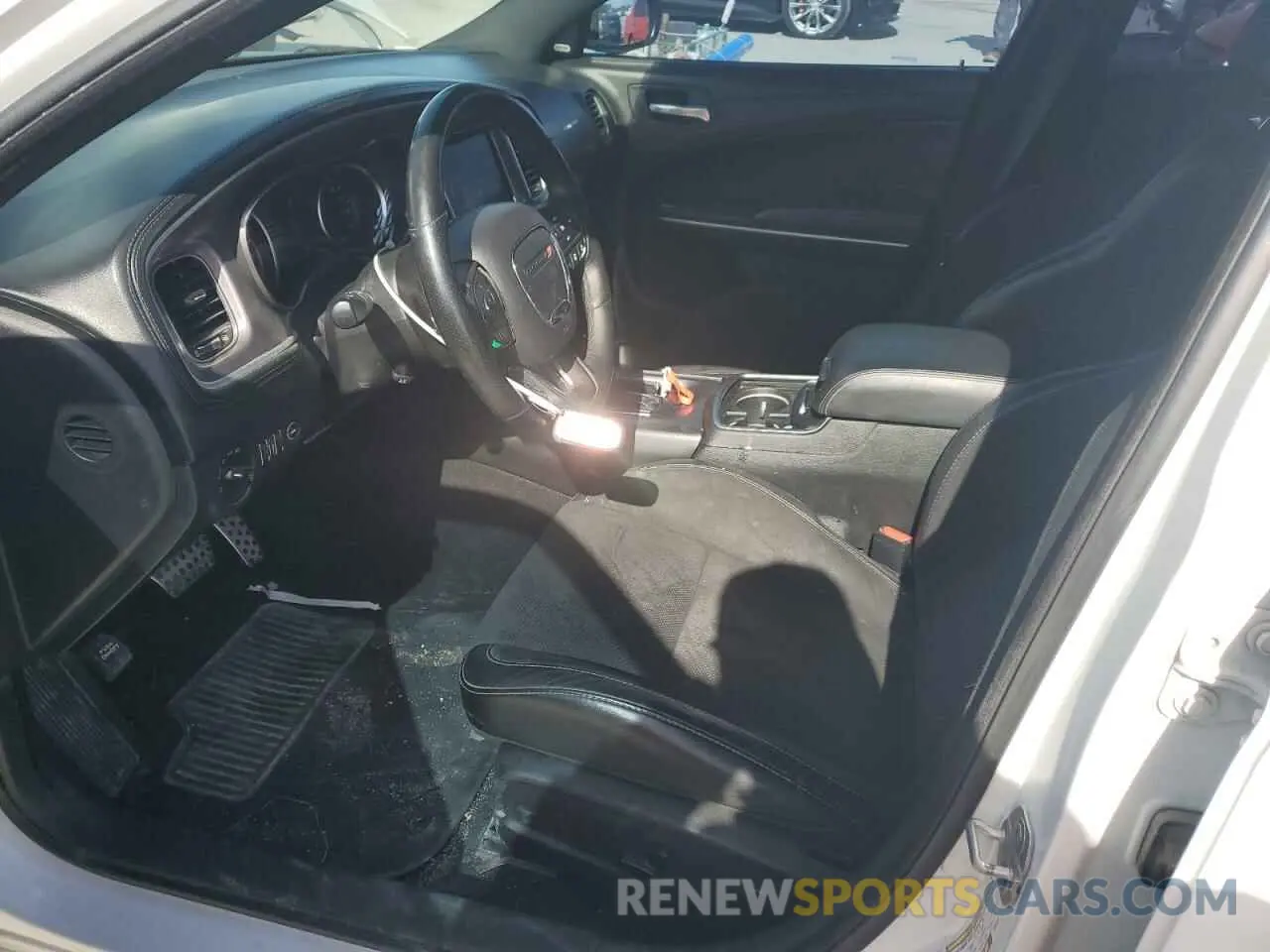 7 fotografías del automóvil dañado 2C3CDXCT9KH588497 DODGE CHARGER 2019