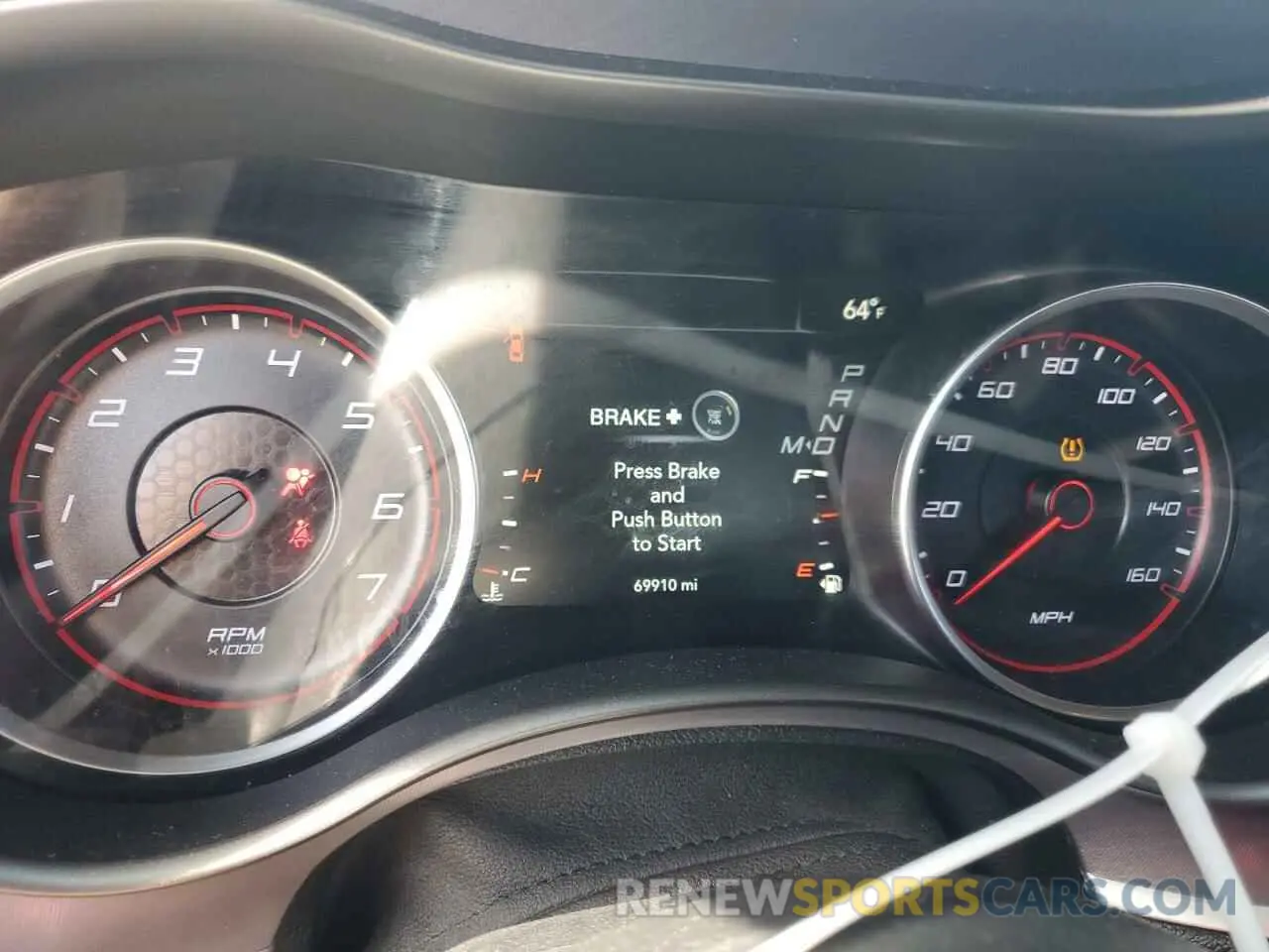9 fotografías del automóvil dañado 2C3CDXCT9KH588497 DODGE CHARGER 2019