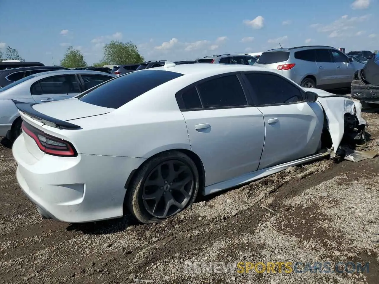 3 fotografías del automóvil dañado 2C3CDXCT9KH607338 DODGE CHARGER 2019
