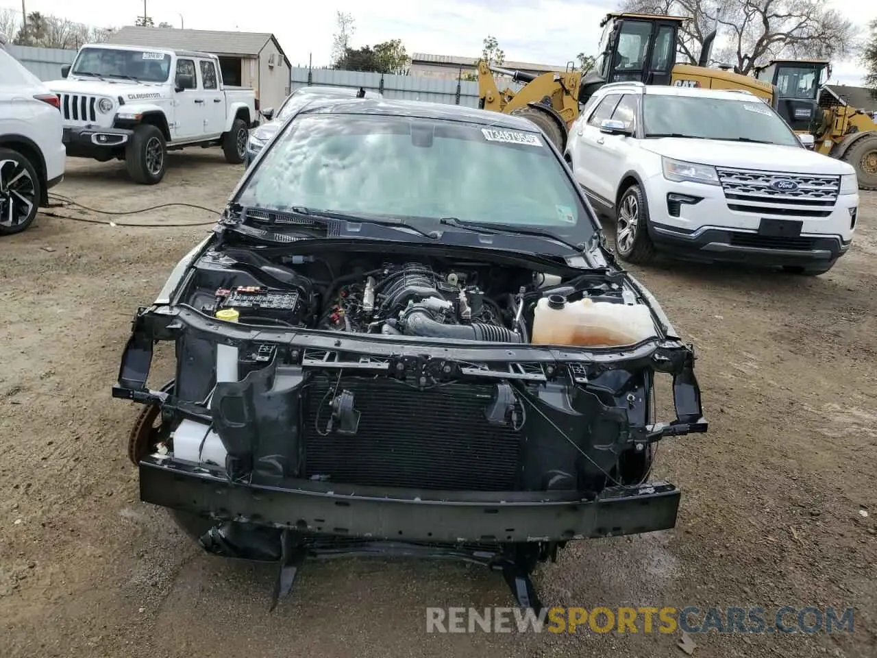 5 fotografías del automóvil dañado 2C3CDXCT9KH653705 DODGE CHARGER 2019
