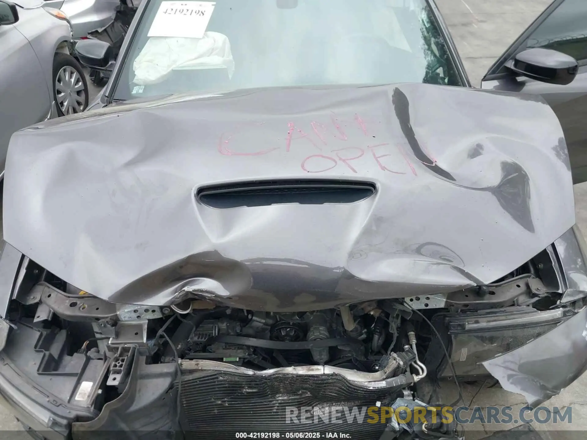 10 fotografías del automóvil dañado 2C3CDXCTXKH542225 DODGE CHARGER 2019