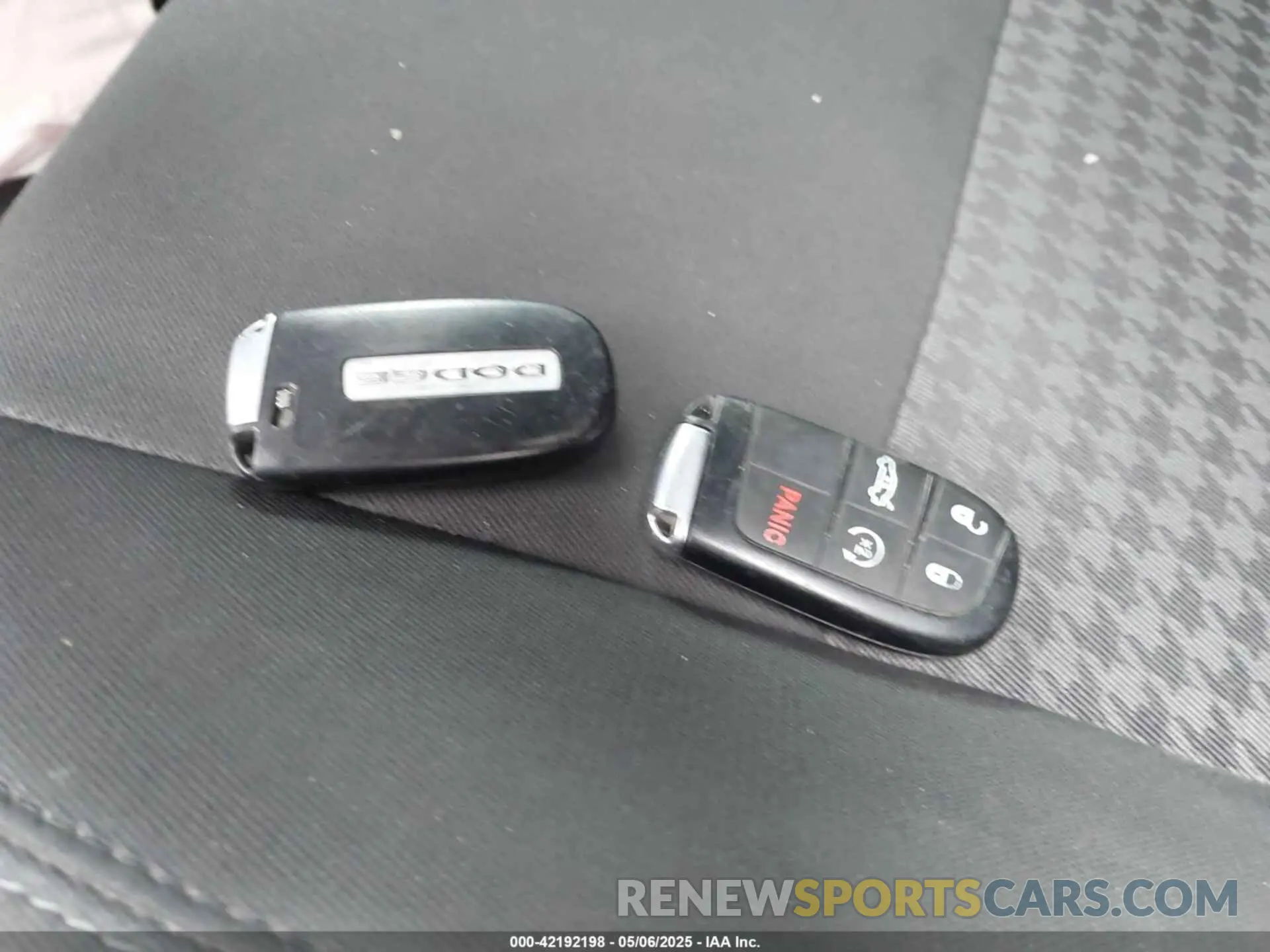 11 fotografías del automóvil dañado 2C3CDXCTXKH542225 DODGE CHARGER 2019