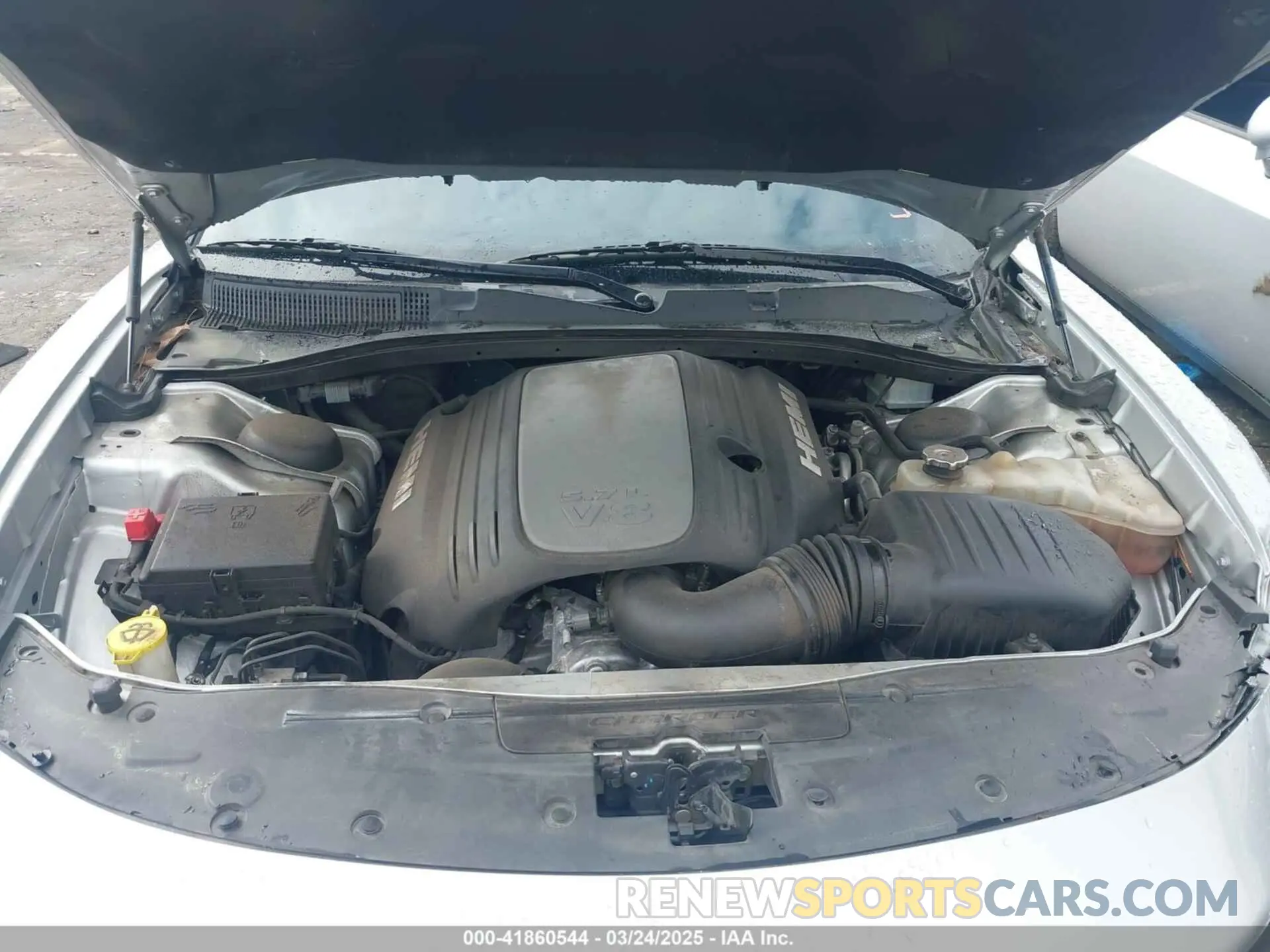 10 fotografías del automóvil dañado 2C3CDXCTXKH757197 DODGE CHARGER 2019
