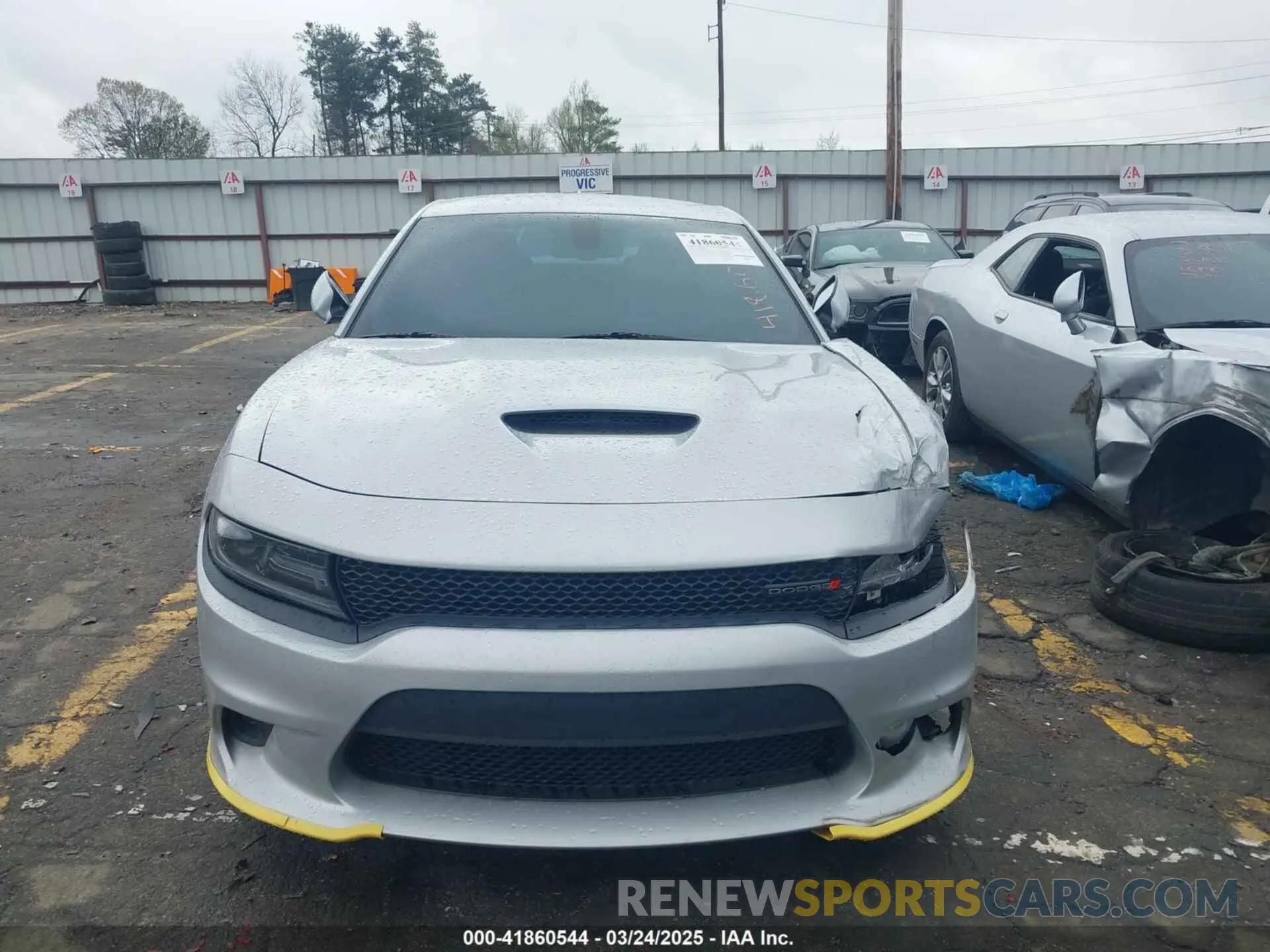 12 fotografías del automóvil dañado 2C3CDXCTXKH757197 DODGE CHARGER 2019