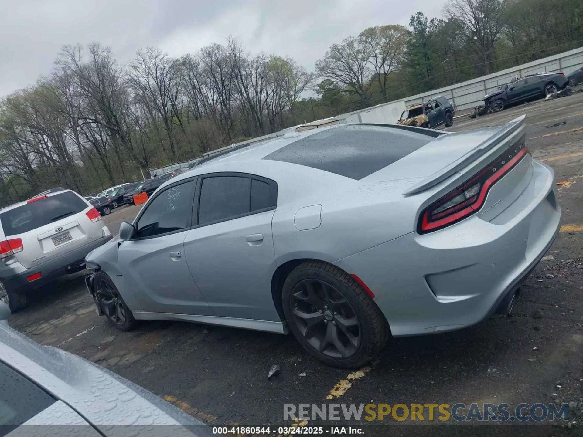 14 fotografías del automóvil dañado 2C3CDXCTXKH757197 DODGE CHARGER 2019