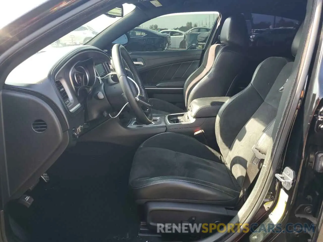 7 fotografías del automóvil dañado 2C3CDXGJ0KH564131 DODGE CHARGER 2019