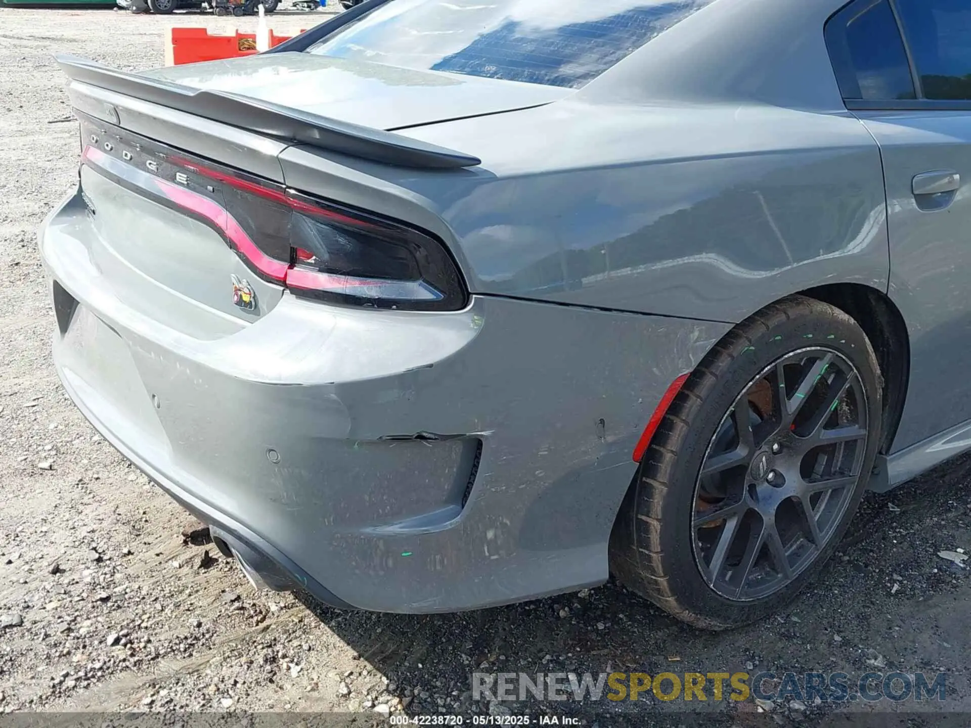 19 fotografías del automóvil dañado 2C3CDXGJ0KH611559 DODGE CHARGER 2019