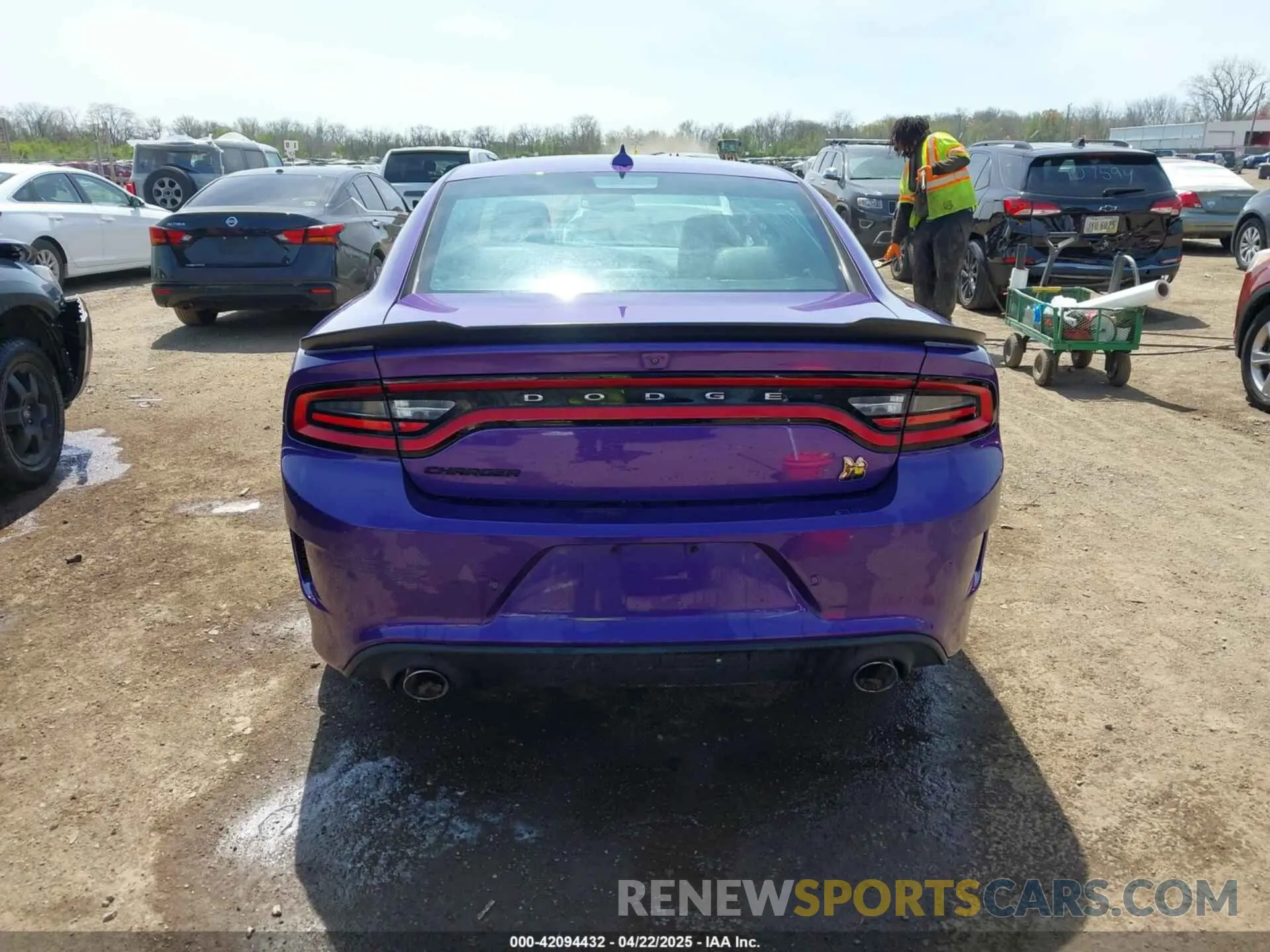 16 fotografías del automóvil dañado 2C3CDXGJ0KH688741 DODGE CHARGER 2019