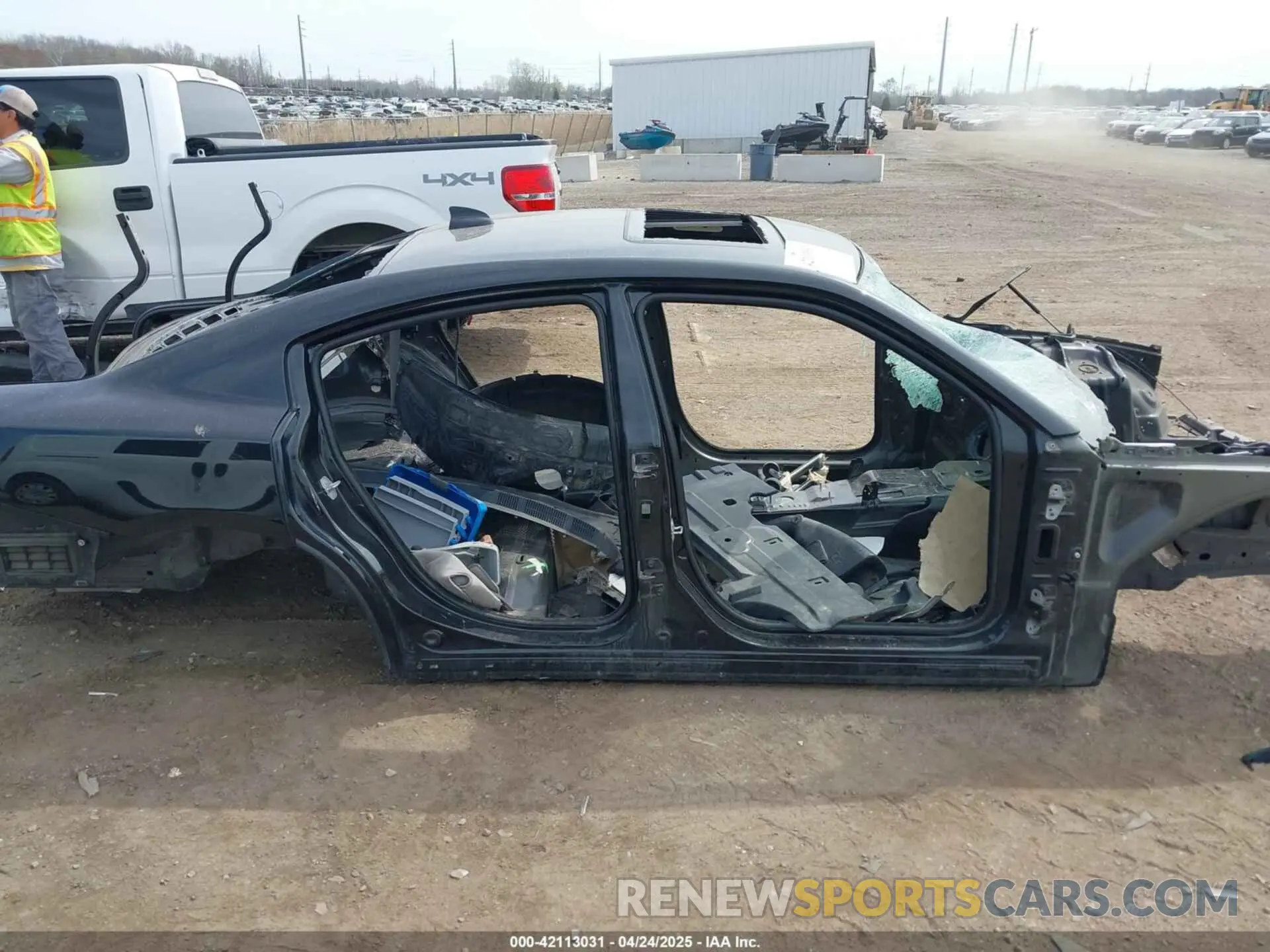 12 fotografías del automóvil dañado 2C3CDXGJ2KH626953 DODGE CHARGER 2019