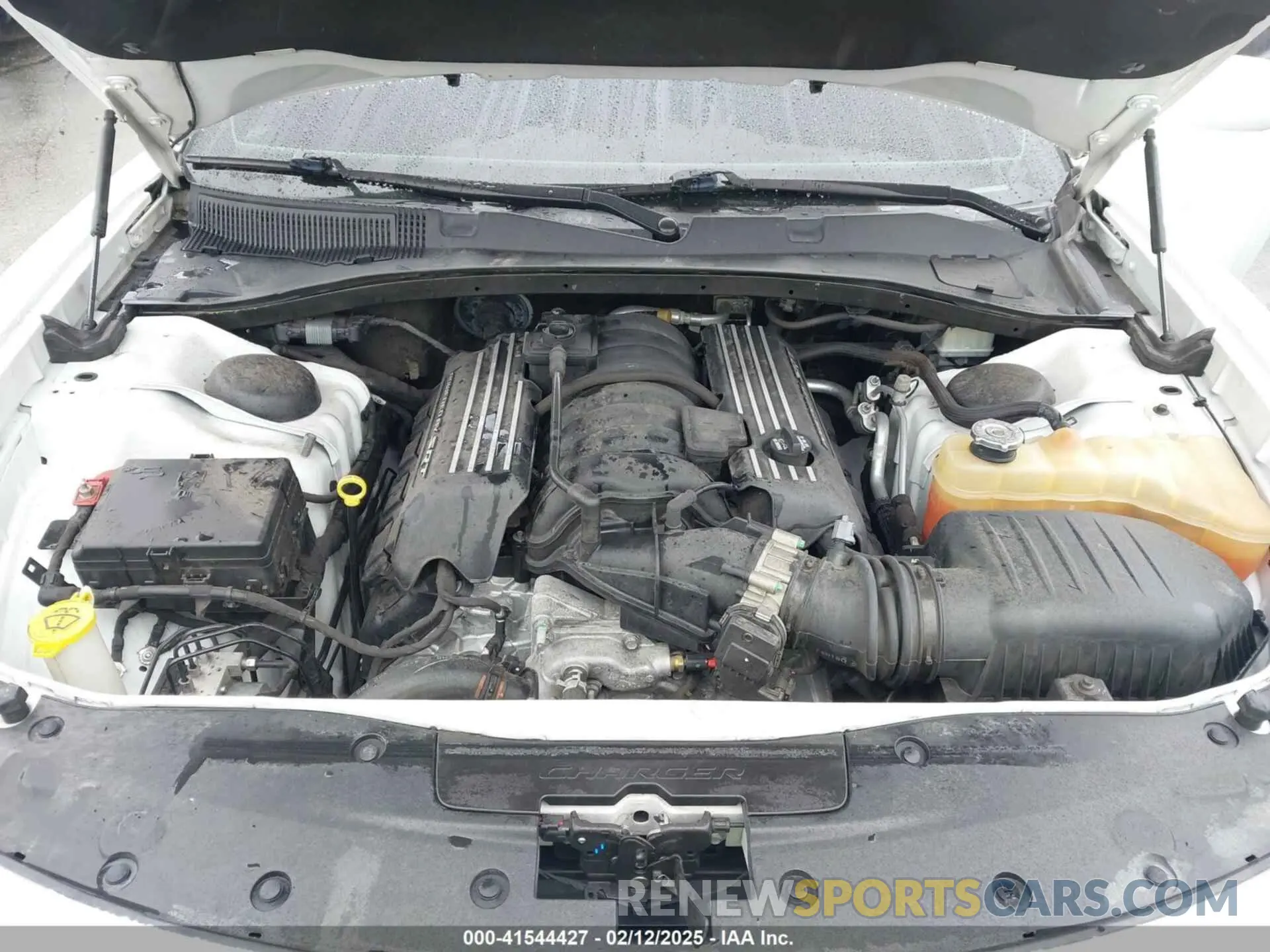10 fotografías del automóvil dañado 2C3CDXGJ3KH511083 DODGE CHARGER 2019