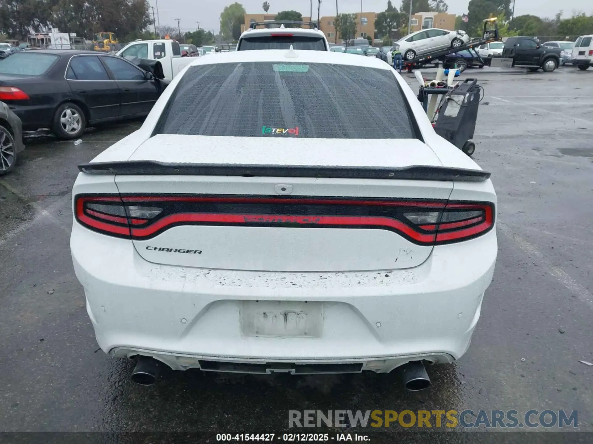 17 fotografías del automóvil dañado 2C3CDXGJ3KH511083 DODGE CHARGER 2019
