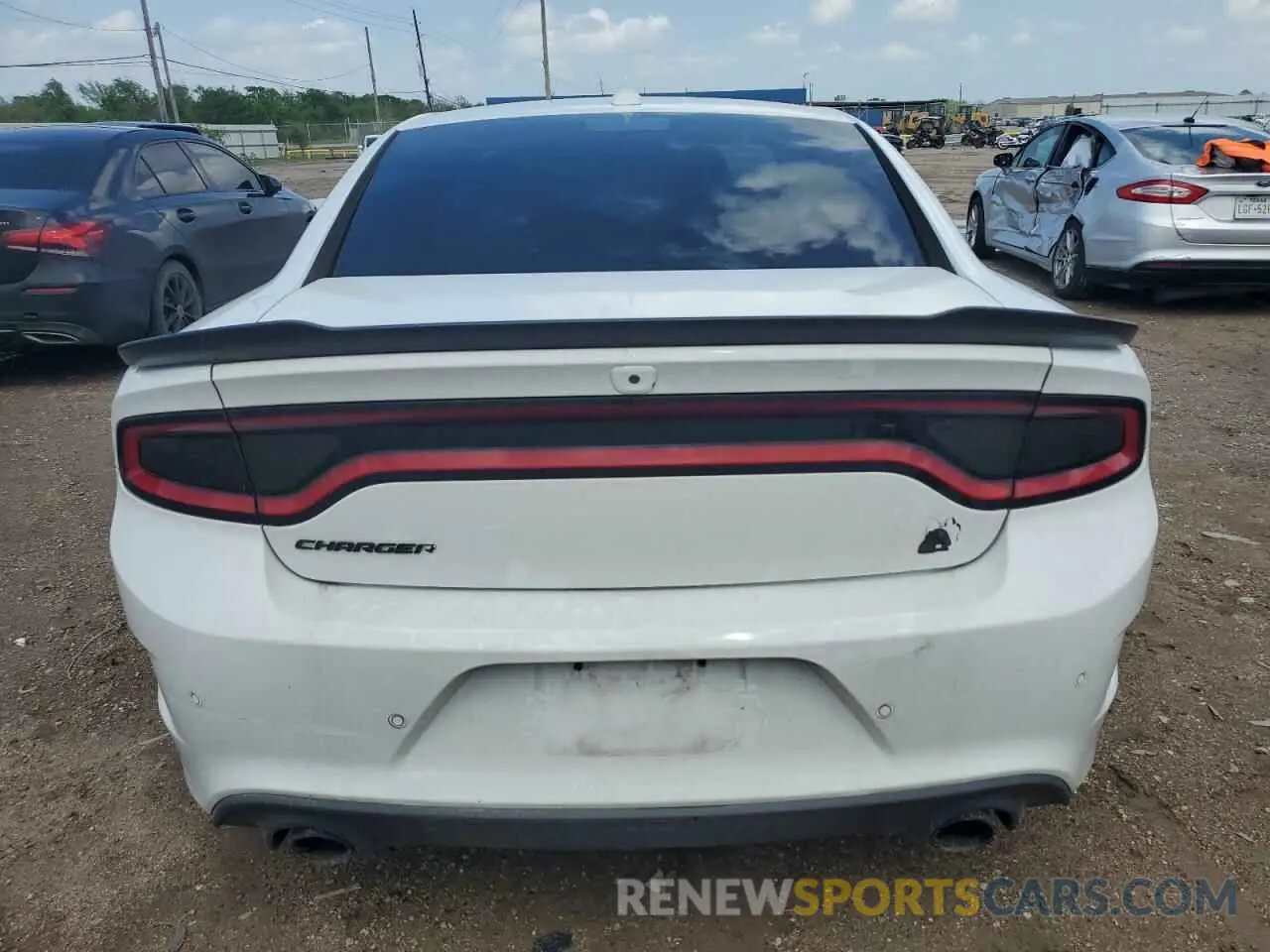 6 fotografías del automóvil dañado 2C3CDXGJ3KH519846 DODGE CHARGER 2019