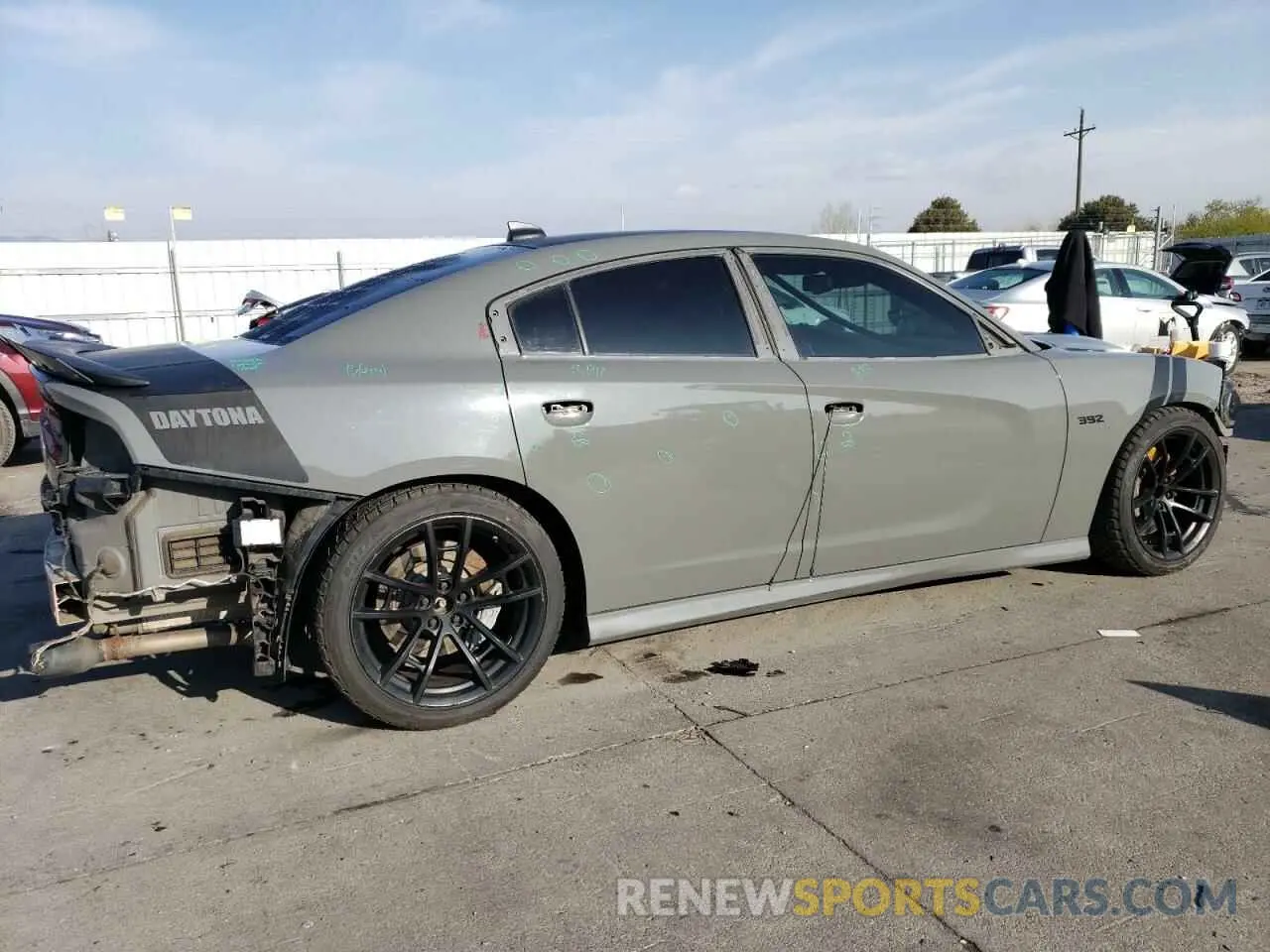 3 fotografías del automóvil dañado 2C3CDXGJ3KH568402 DODGE CHARGER 2019