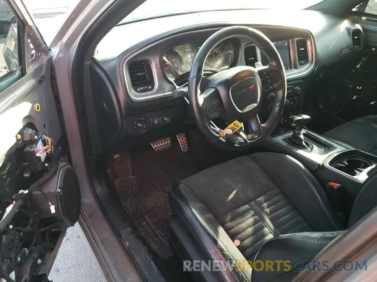 8 fotografías del automóvil dañado 2C3CDXGJ3KH568402 DODGE CHARGER 2019