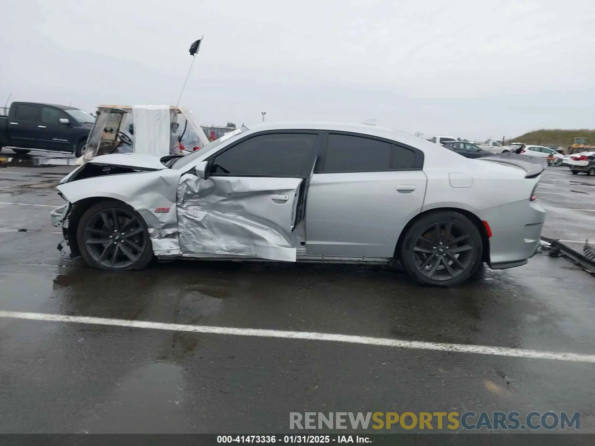 15 fotografías del automóvil dañado 2C3CDXGJ3KH688989 DODGE CHARGER 2019