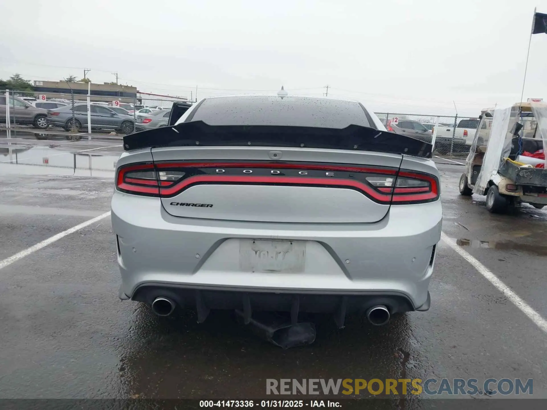 17 fotografías del automóvil dañado 2C3CDXGJ3KH688989 DODGE CHARGER 2019