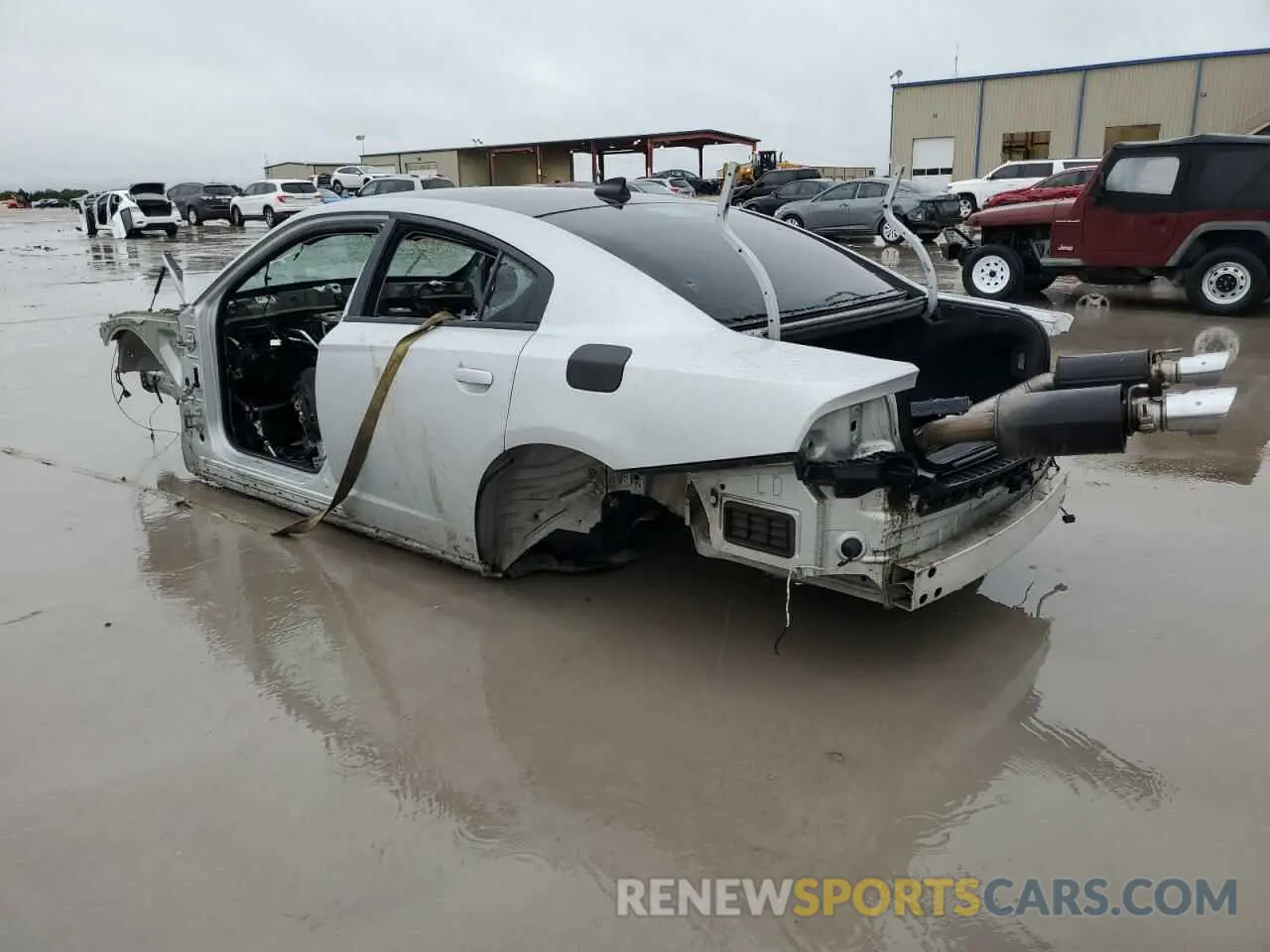 2 fotografías del automóvil dañado 2C3CDXGJ4KH562379 DODGE CHARGER 2019