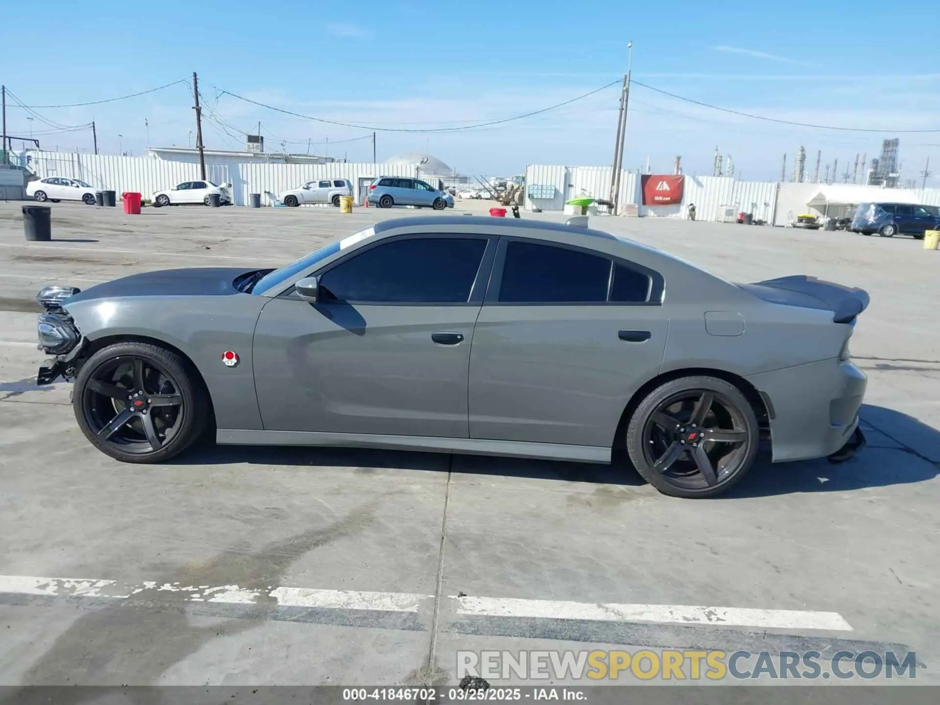 14 fotografías del automóvil dañado 2C3CDXGJ4KH576394 DODGE CHARGER 2019