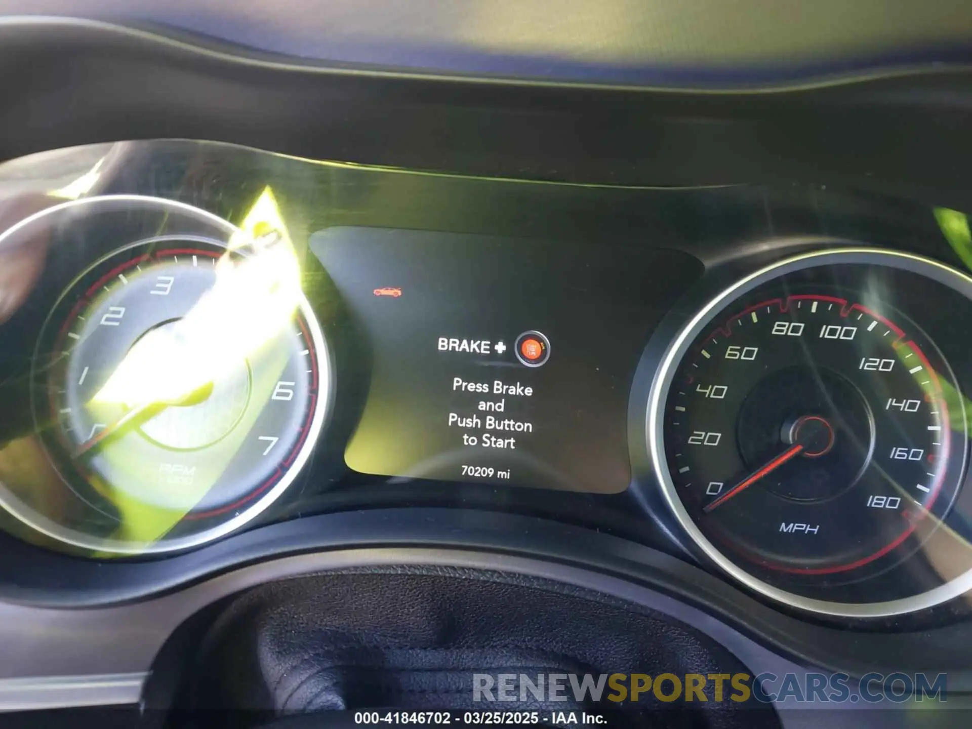 7 fotografías del automóvil dañado 2C3CDXGJ4KH576394 DODGE CHARGER 2019
