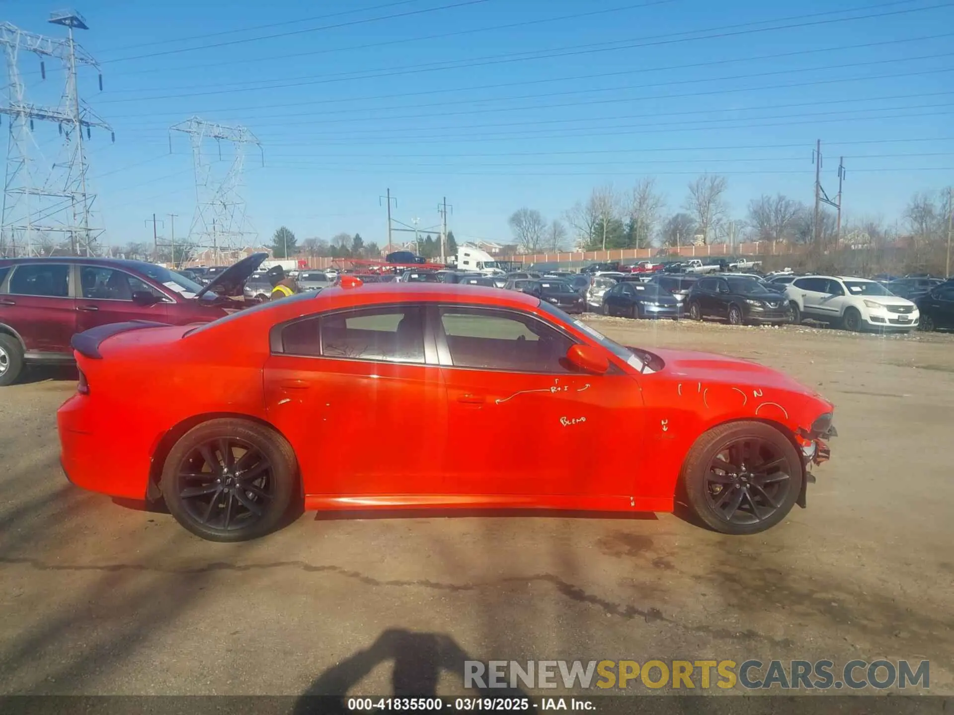 13 fotografías del automóvil dañado 2C3CDXGJ5KH558728 DODGE CHARGER 2019