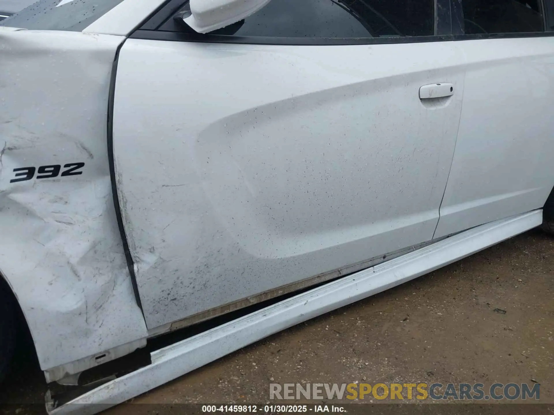 18 fotografías del automóvil dañado 2C3CDXGJ5KH571897 DODGE CHARGER 2019