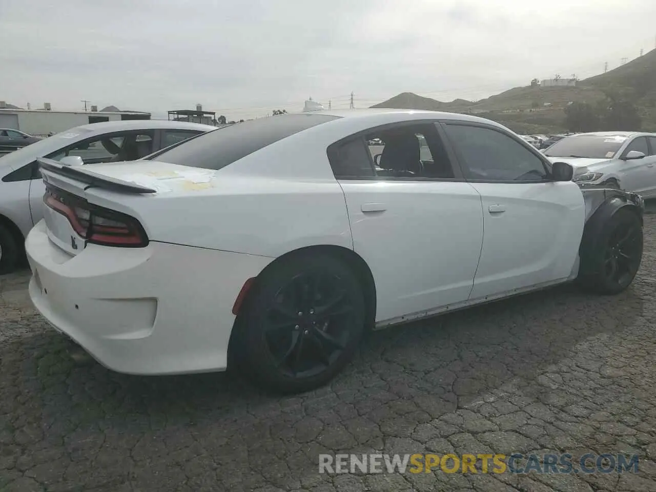 3 fotografías del automóvil dañado 2C3CDXGJ5KH647005 DODGE CHARGER 2019