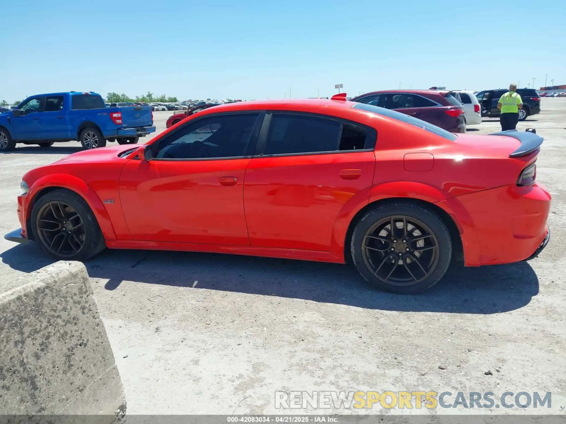 13 fotografías del automóvil dañado 2C3CDXGJ5KH653516 DODGE CHARGER 2019