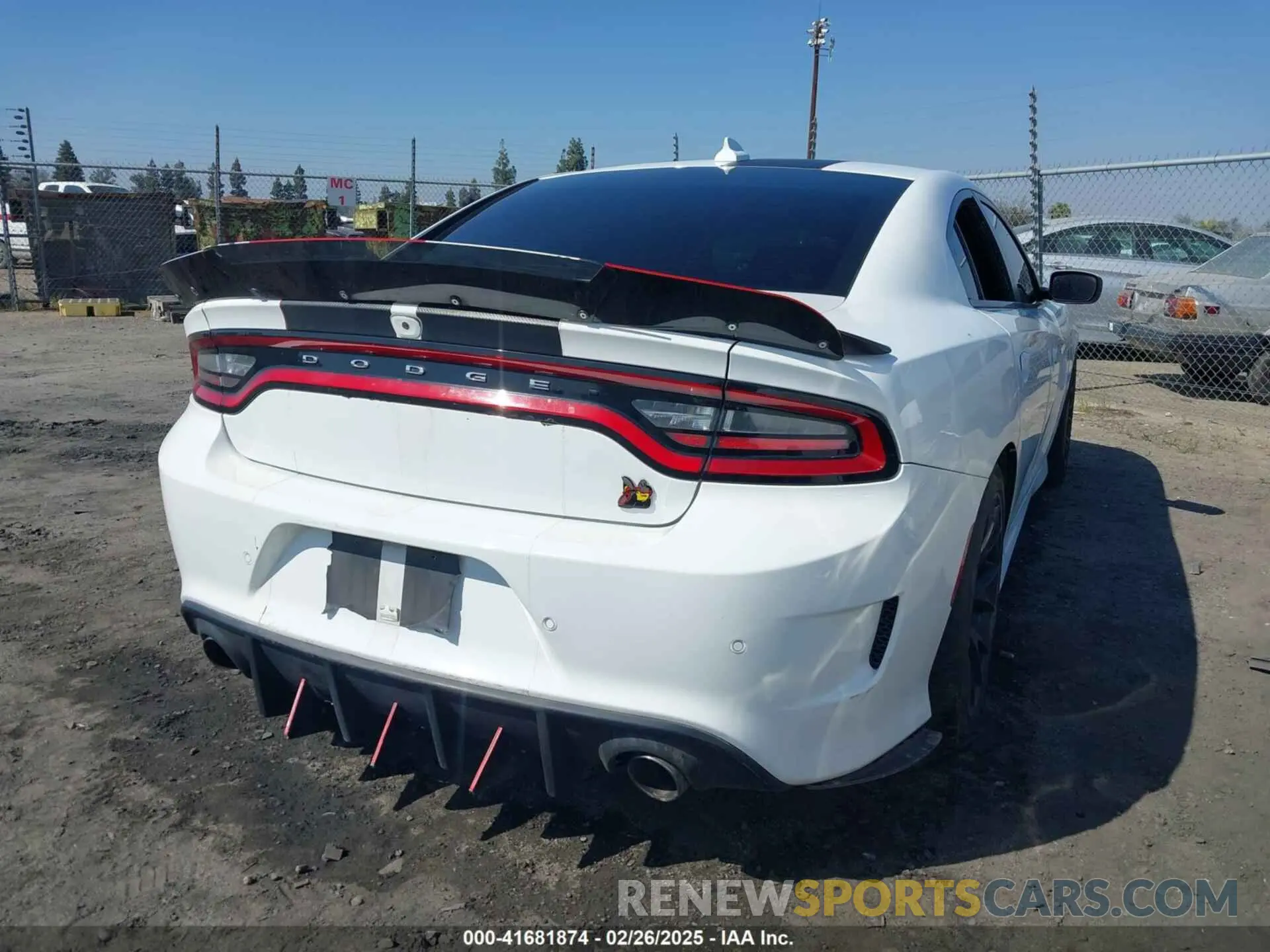 4 fotografías del automóvil dañado 2C3CDXGJ5Kh506208 DODGE CHARGER 2019