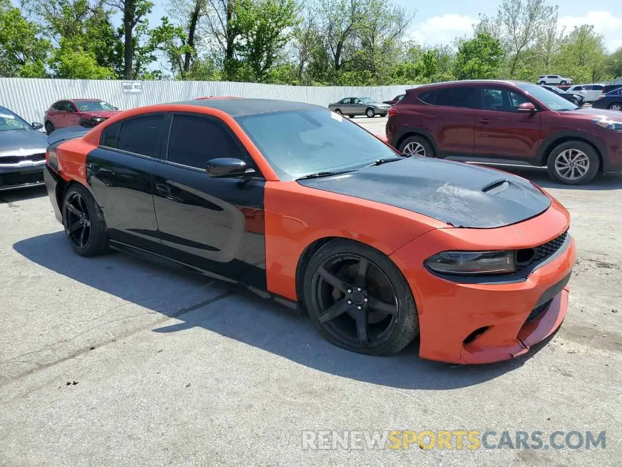 4 fotografías del automóvil dañado 2C3CDXGJ7KH530929 DODGE CHARGER 2019