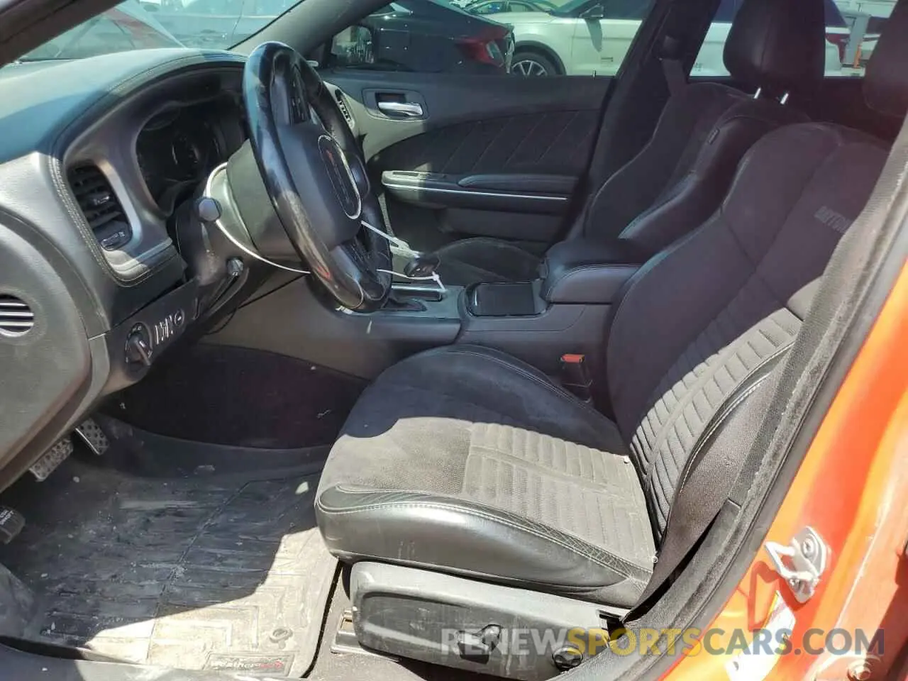 7 fotografías del automóvil dañado 2C3CDXGJ7KH530929 DODGE CHARGER 2019