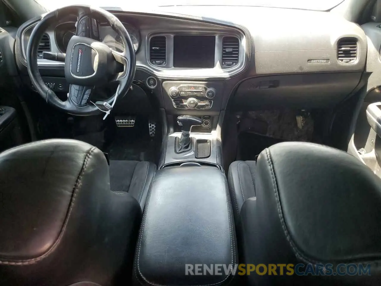 8 fotografías del automóvil dañado 2C3CDXGJ7KH530929 DODGE CHARGER 2019