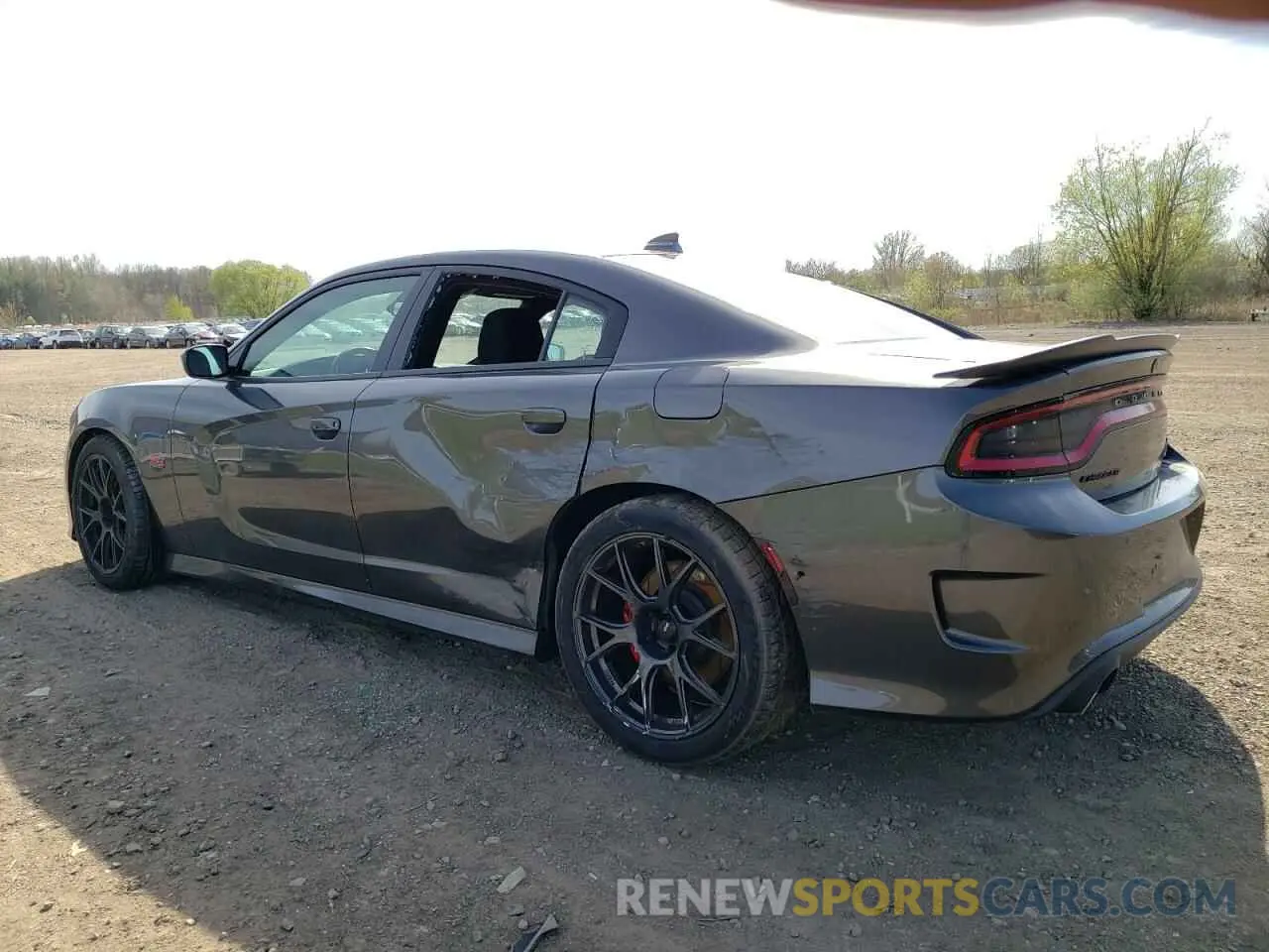 2 fotografías del automóvil dañado 2C3CDXGJ7KH742584 DODGE CHARGER 2019