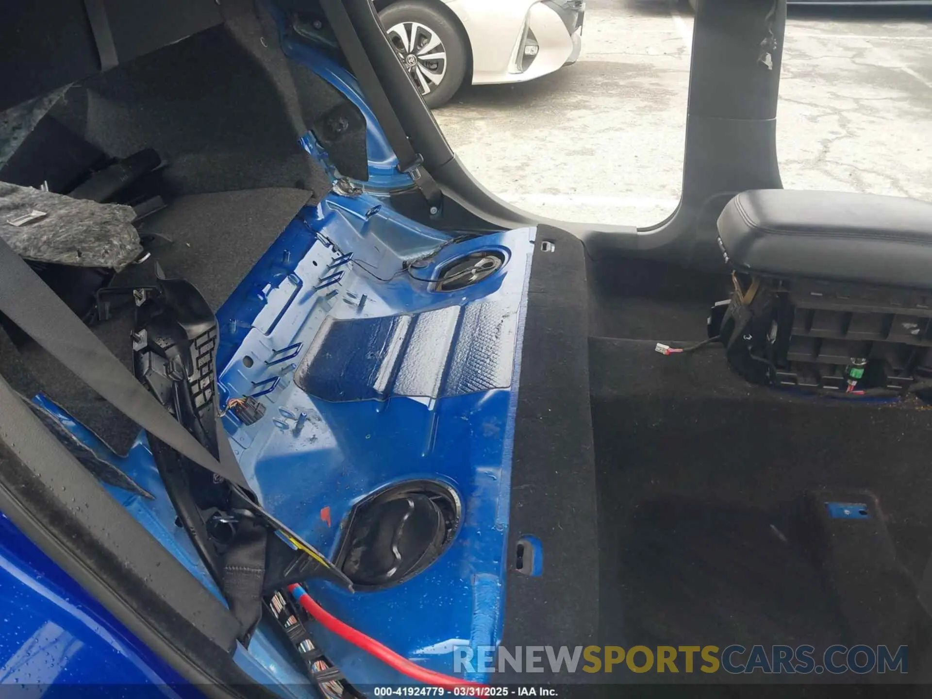 8 fotografías del automóvil dañado 2C3CDXGJ8KH615682 DODGE CHARGER 2019
