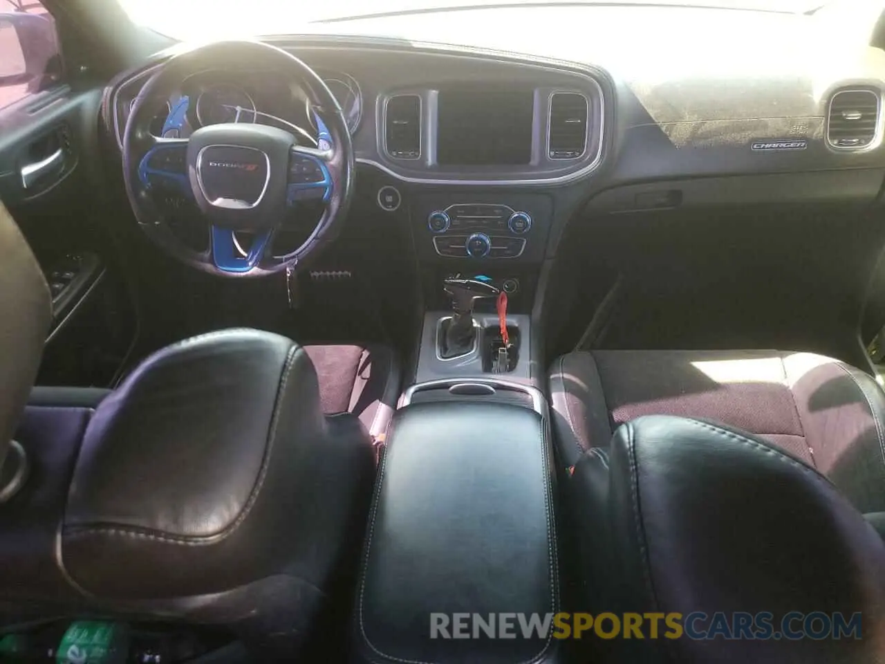 8 fotografías del automóvil dañado 2C3CDXGJ8KH689054 DODGE CHARGER 2019
