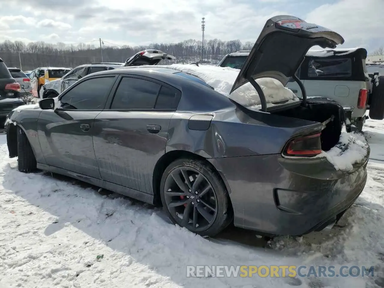 2 fotografías del automóvil dañado 2C3CDXGJ9KH688981 DODGE CHARGER 2019