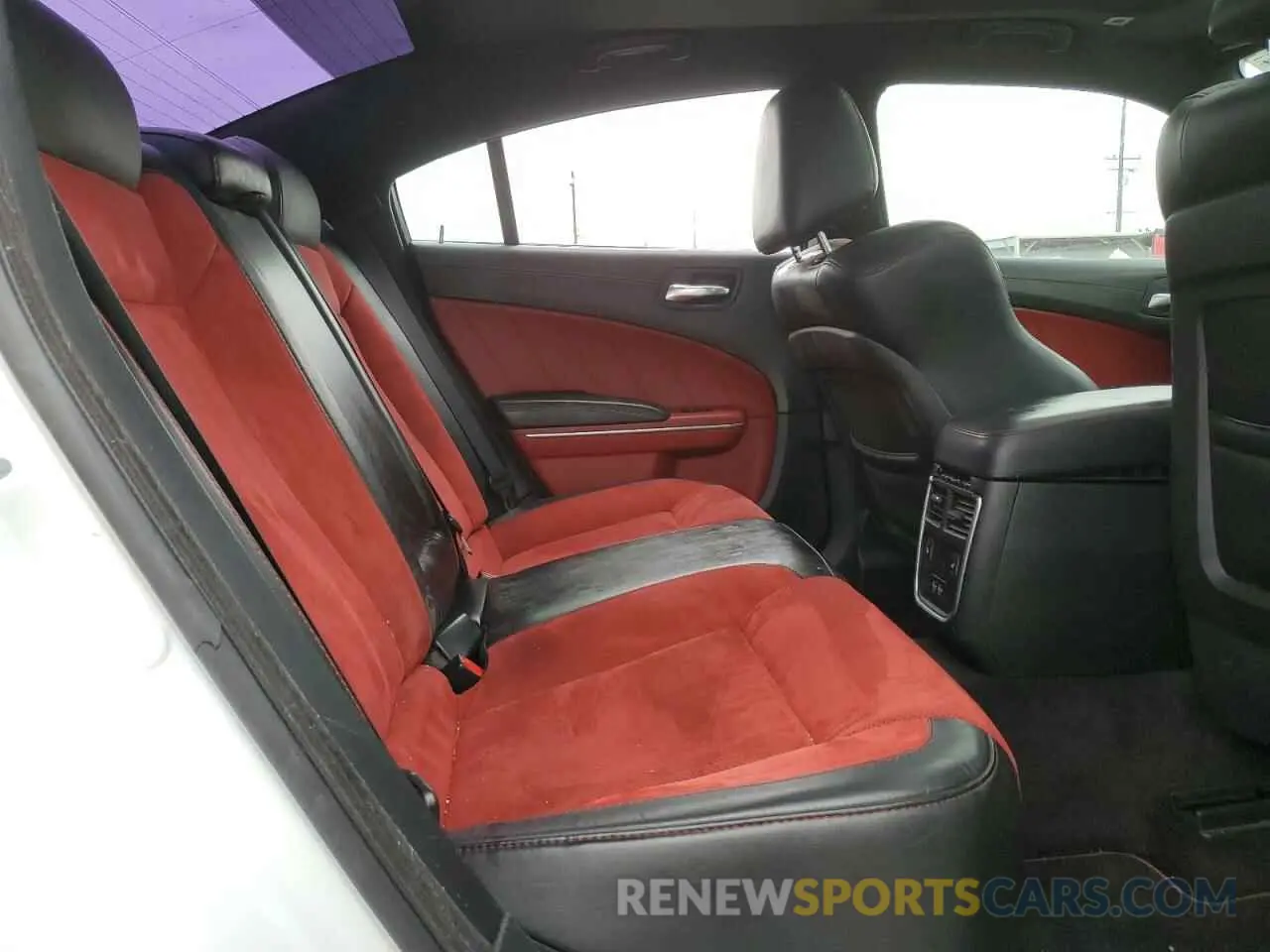 10 fotografías del automóvil dañado 2C3CDXGJXKH520282 DODGE CHARGER 2019