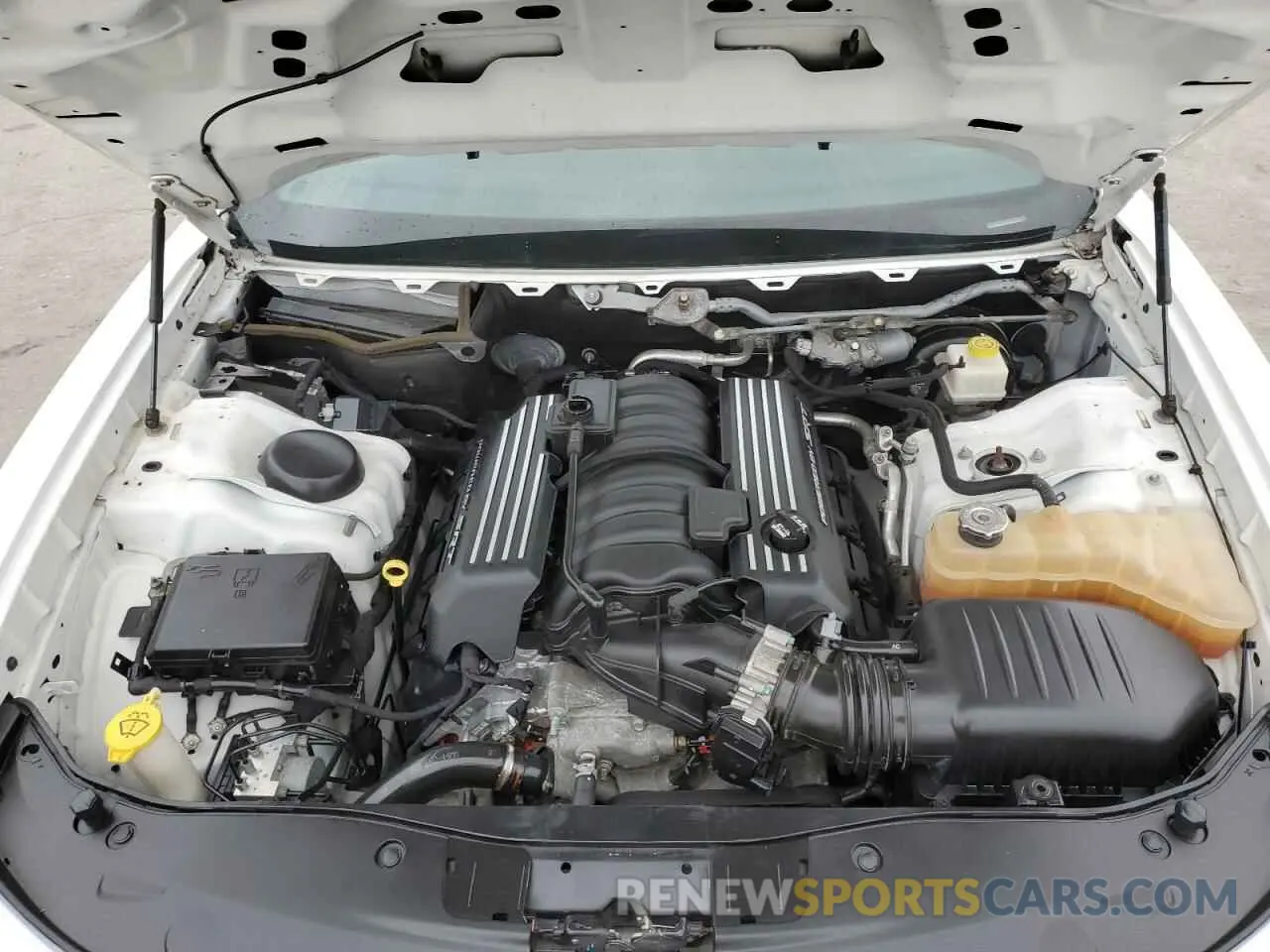 11 fotografías del automóvil dañado 2C3CDXGJXKH520282 DODGE CHARGER 2019