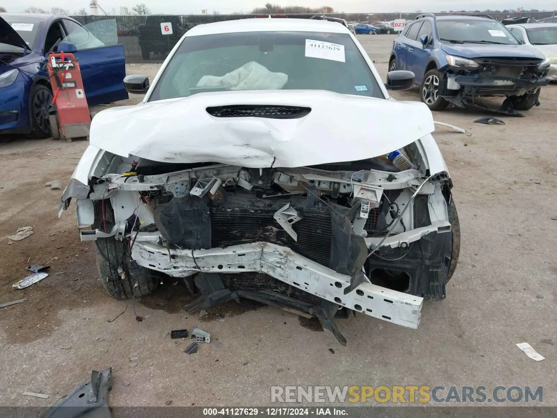 13 fotografías del automóvil dañado 2C3CDXGJXKH558241 DODGE CHARGER 2019