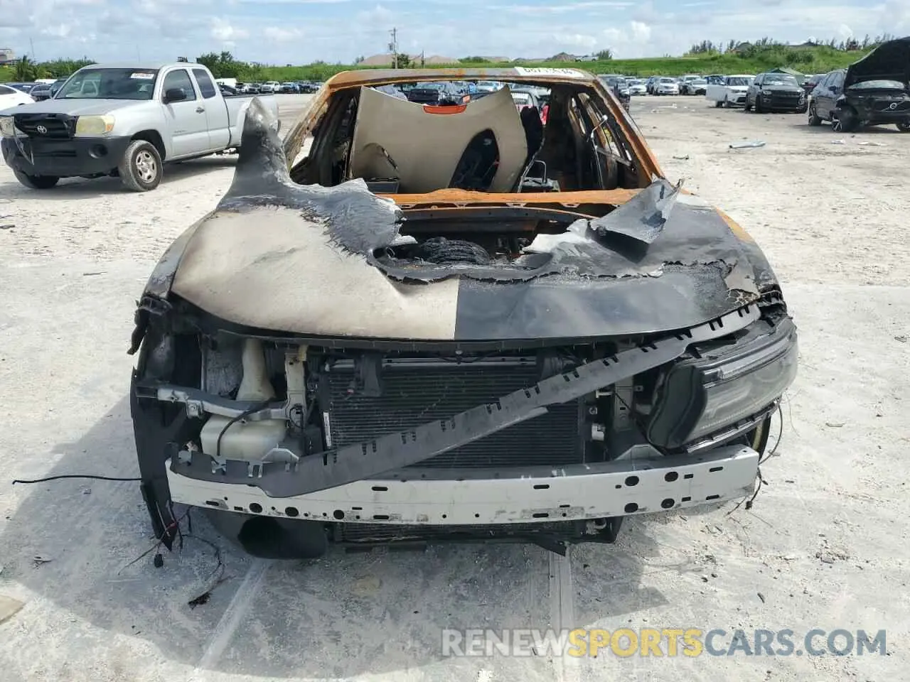 5 fotografías del automóvil dañado 2C3CDXGJXKH559017 DODGE CHARGER 2019