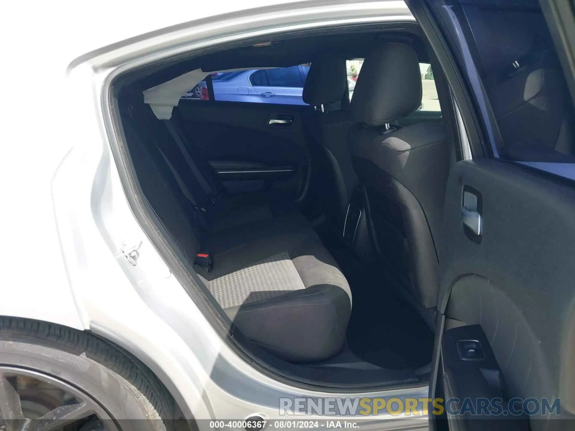 8 fotografías del automóvil dañado 2C3CDXGJXKH604747 DODGE CHARGER 2019