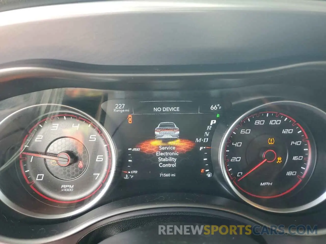 9 fotografías del automóvil dañado 2C3CDXGJXKH650661 DODGE CHARGER 2019