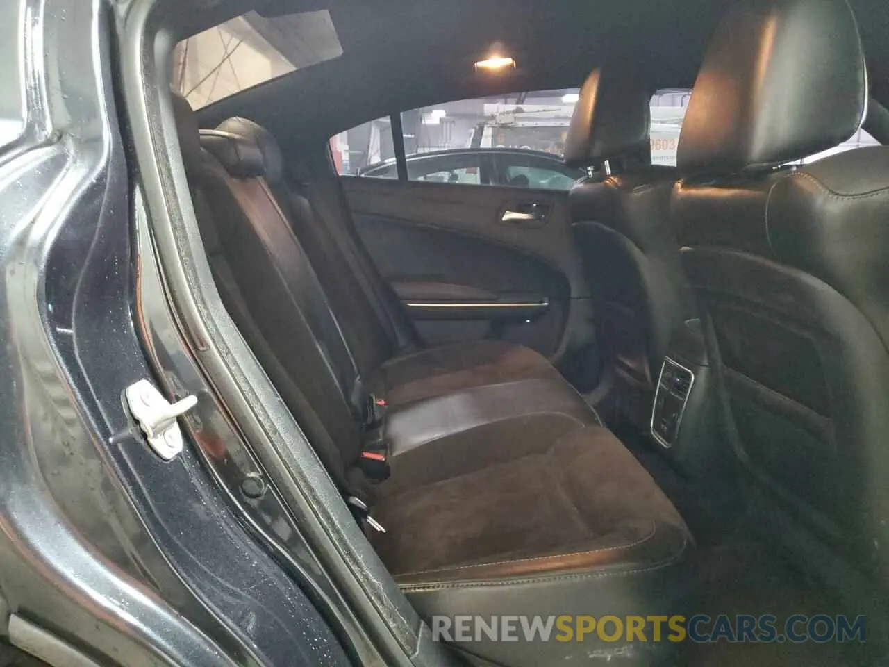 10 fotografías del automóvil dañado 2C3CDXHG1KH639308 DODGE CHARGER 2019