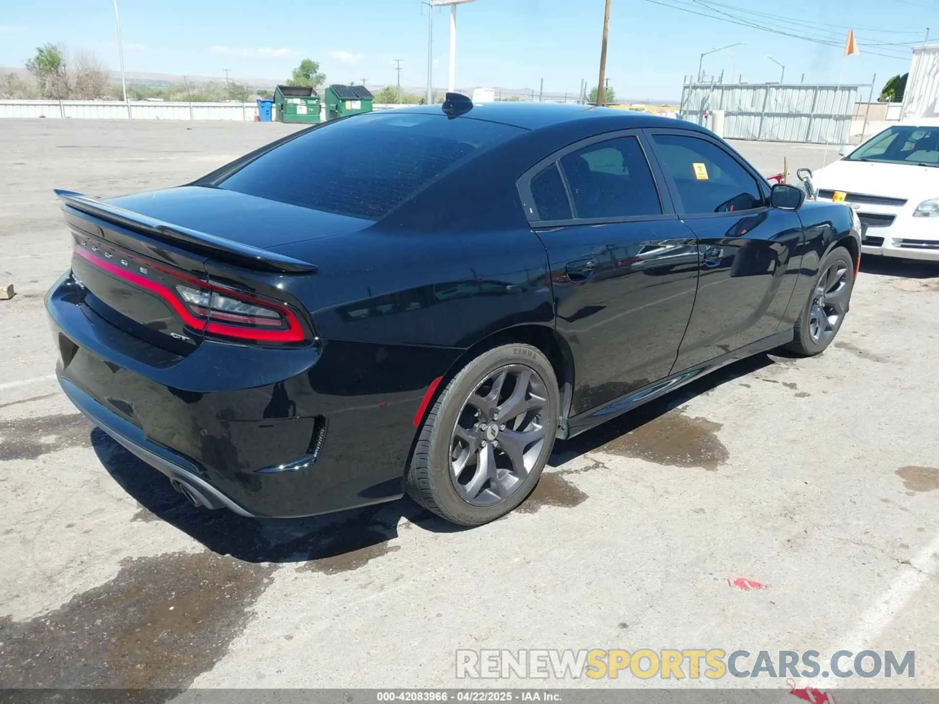 4 fotografías del automóvil dañado 2C3CDXHG3KH512852 DODGE CHARGER 2019