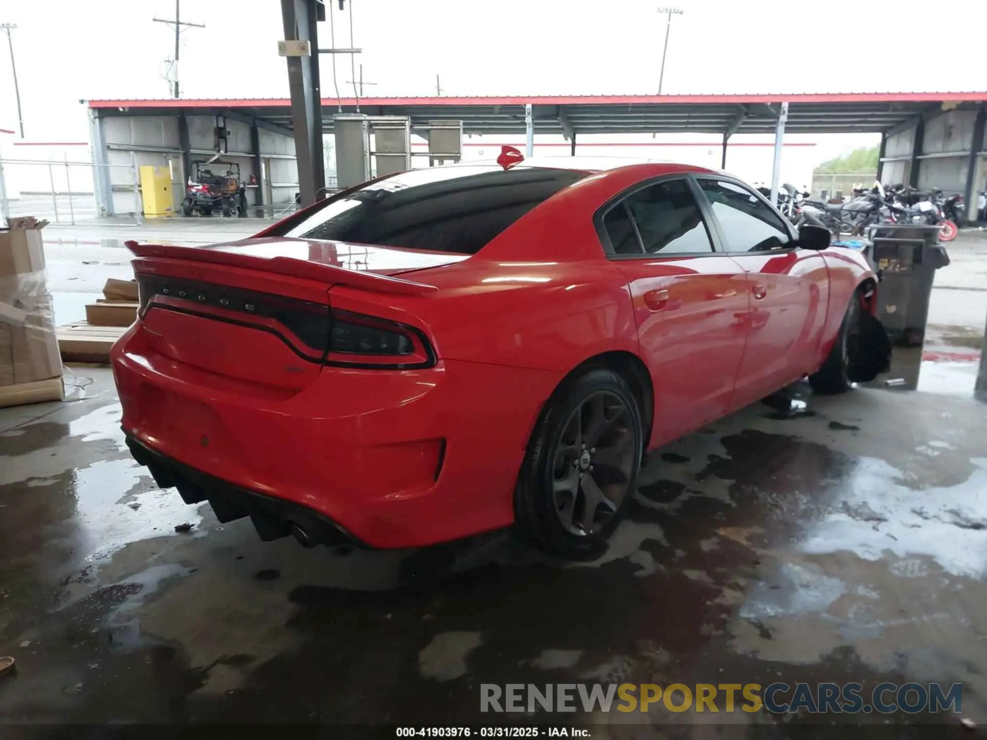 4 fotografías del automóvil dañado 2C3CDXHG4KH526761 DODGE CHARGER 2019