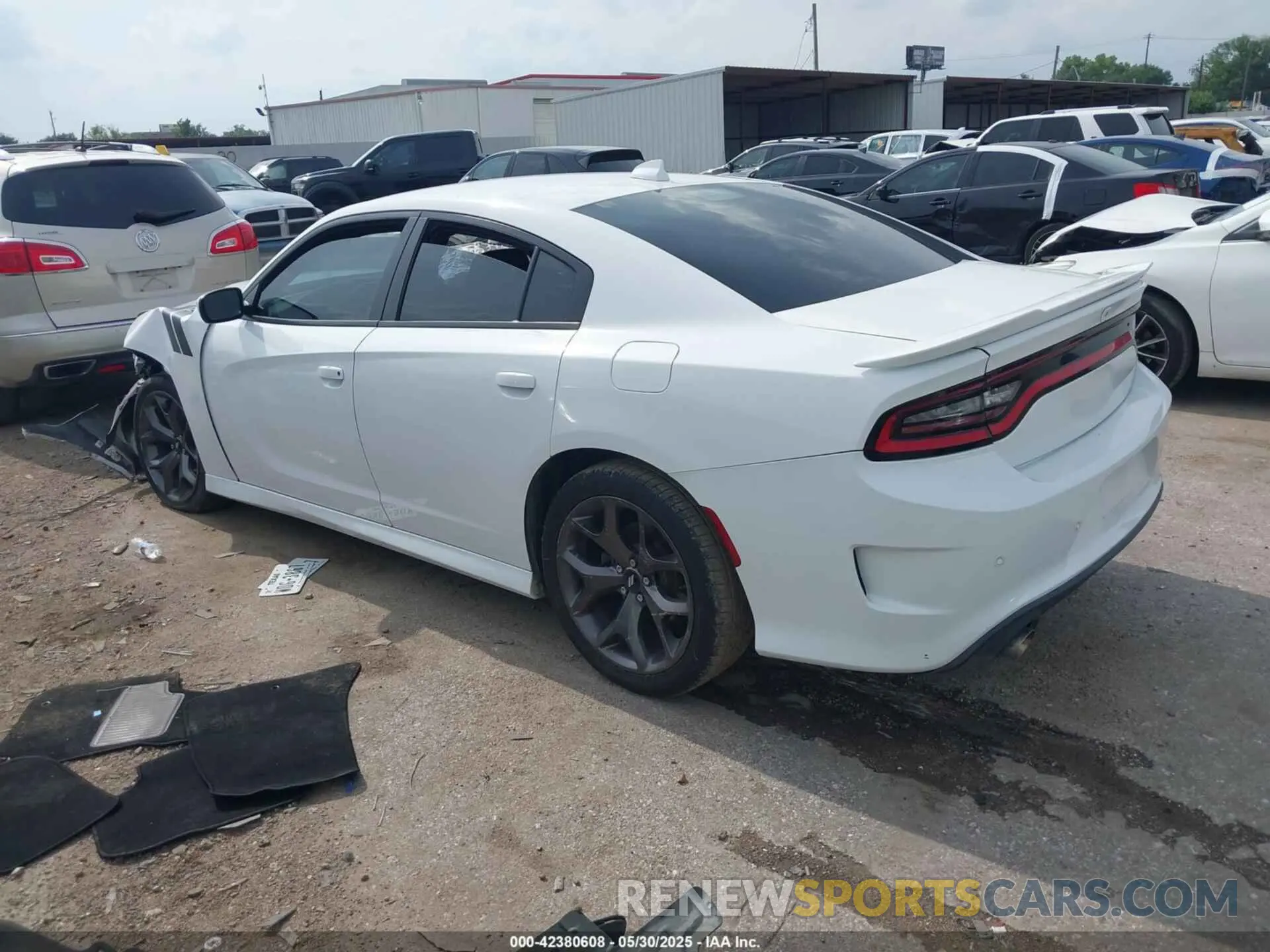 3 fotografías del automóvil dañado 2C3CDXHG4KH686994 DODGE CHARGER 2019
